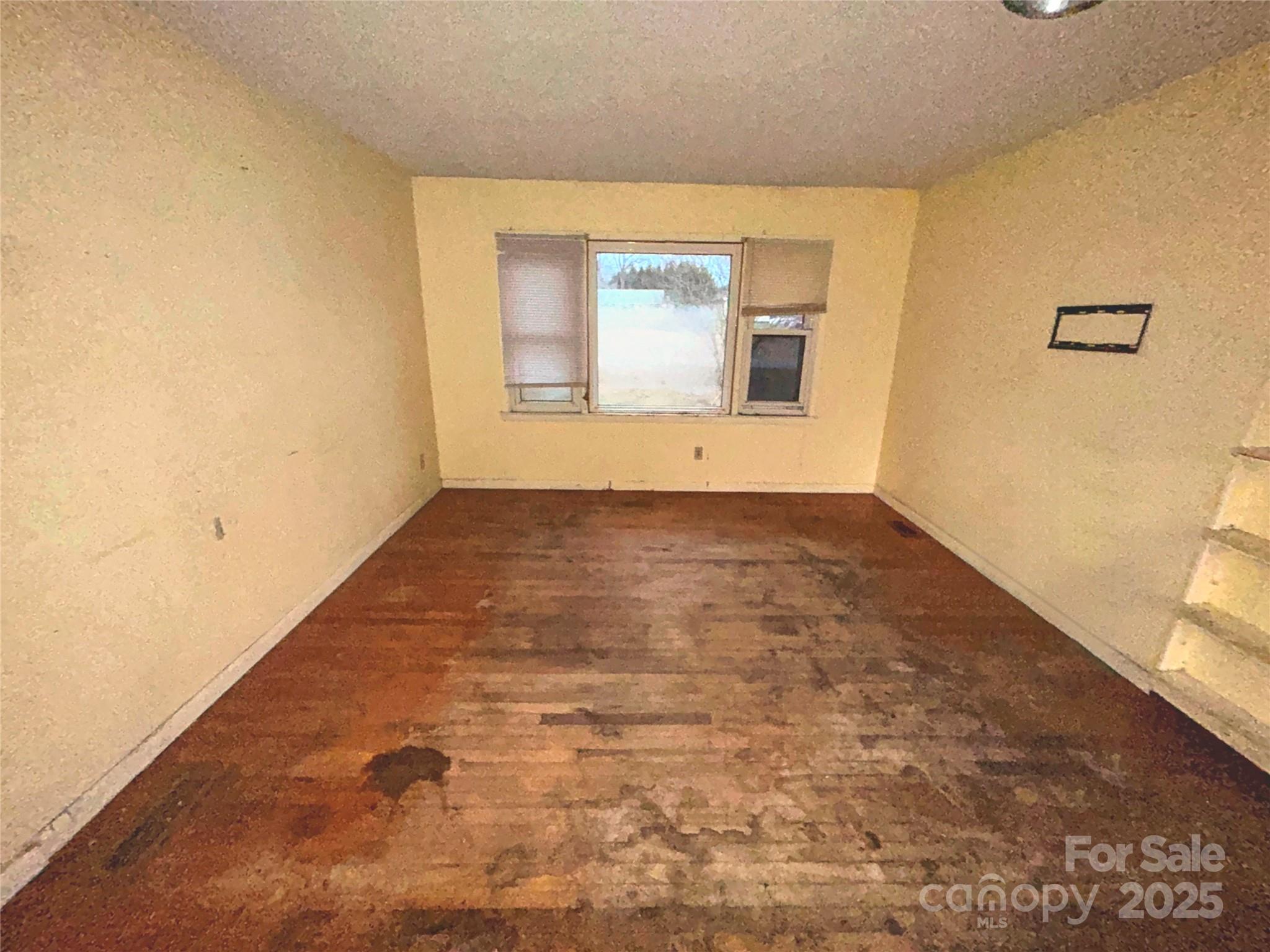 2330 40th Avenue Court NE