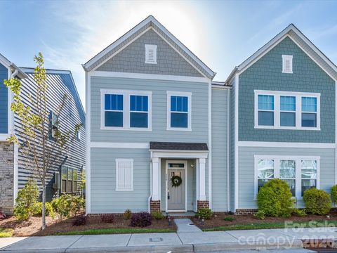 339 Ladybird Lane Pineville NC 28134