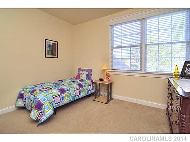 Lake Shore - Residential