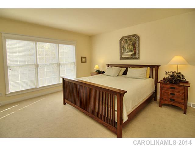 Lake Shore - Residential