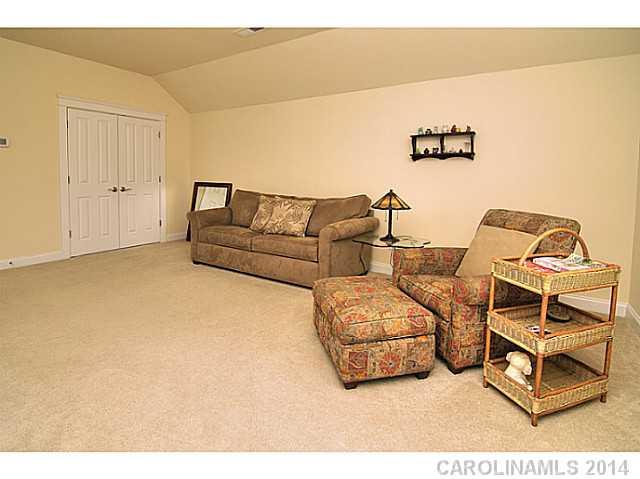 Lake Shore - Residential