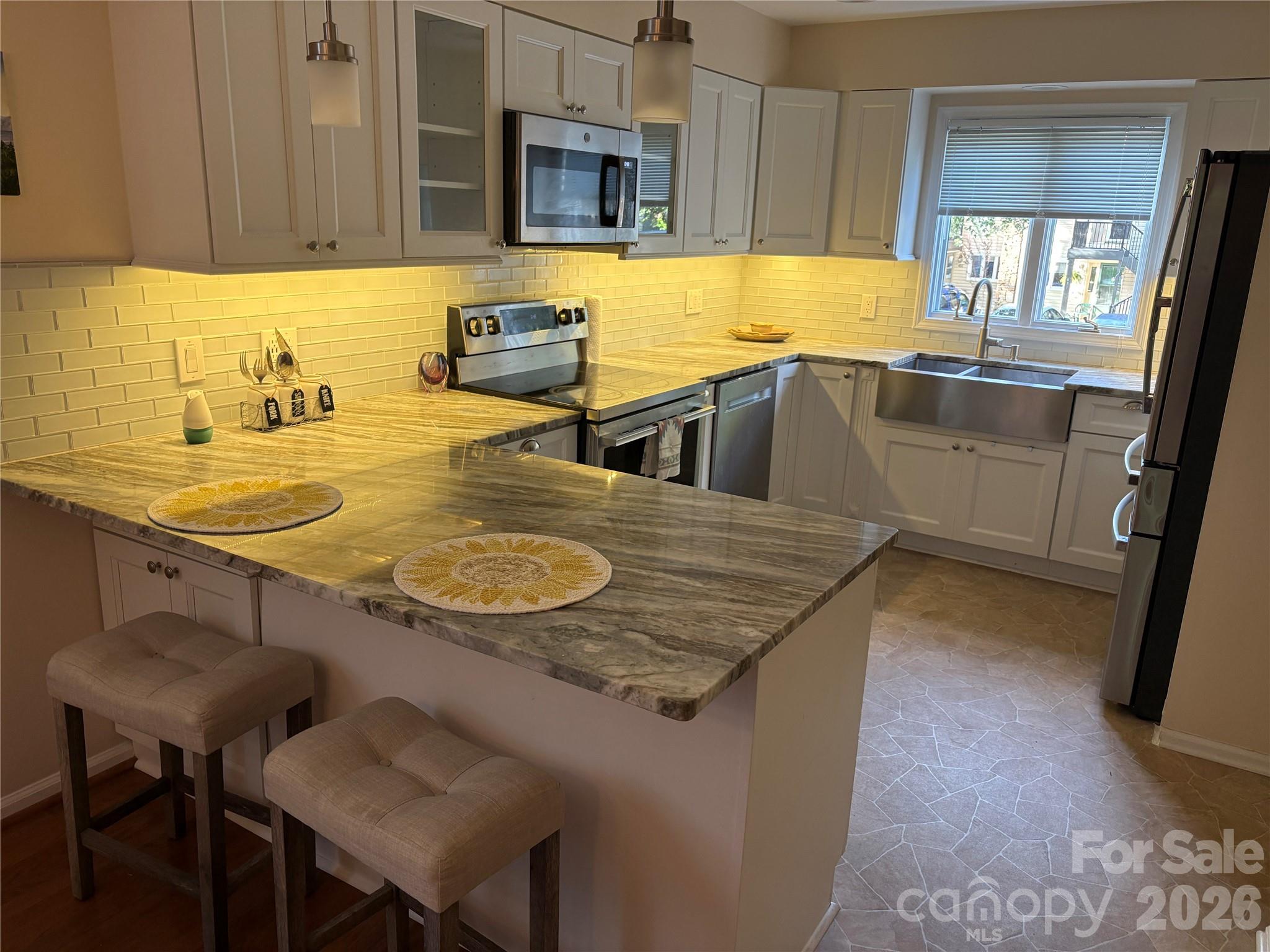Main floor End Unit condo