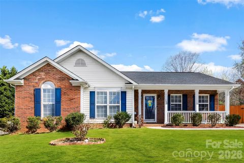 708 Peregrine Court Gastonia NC 28056