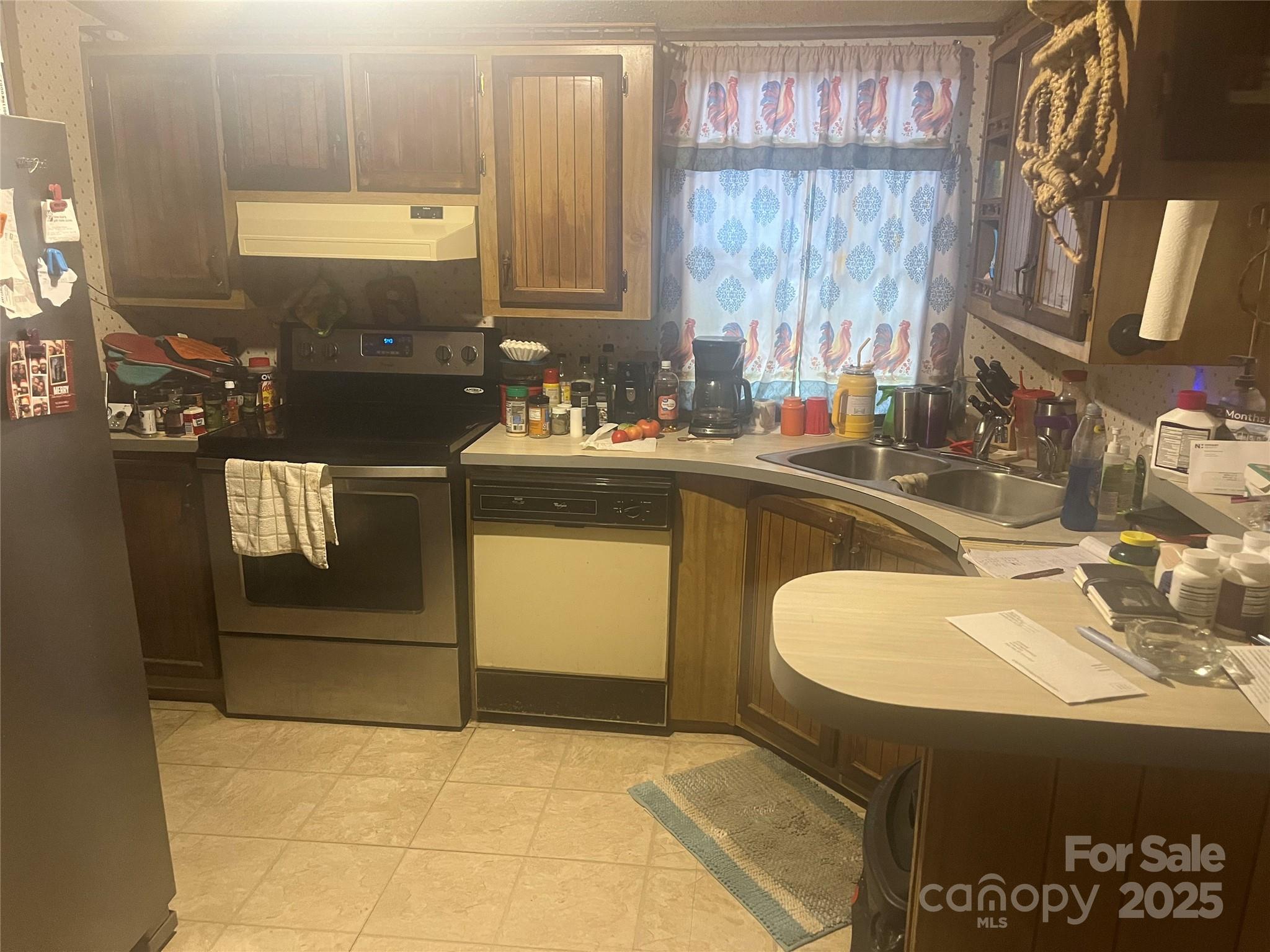 Lamplighter South - Residential