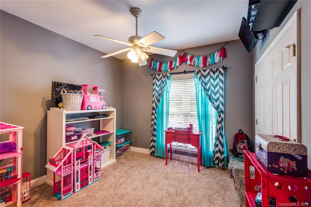 Miller Pond - Residential