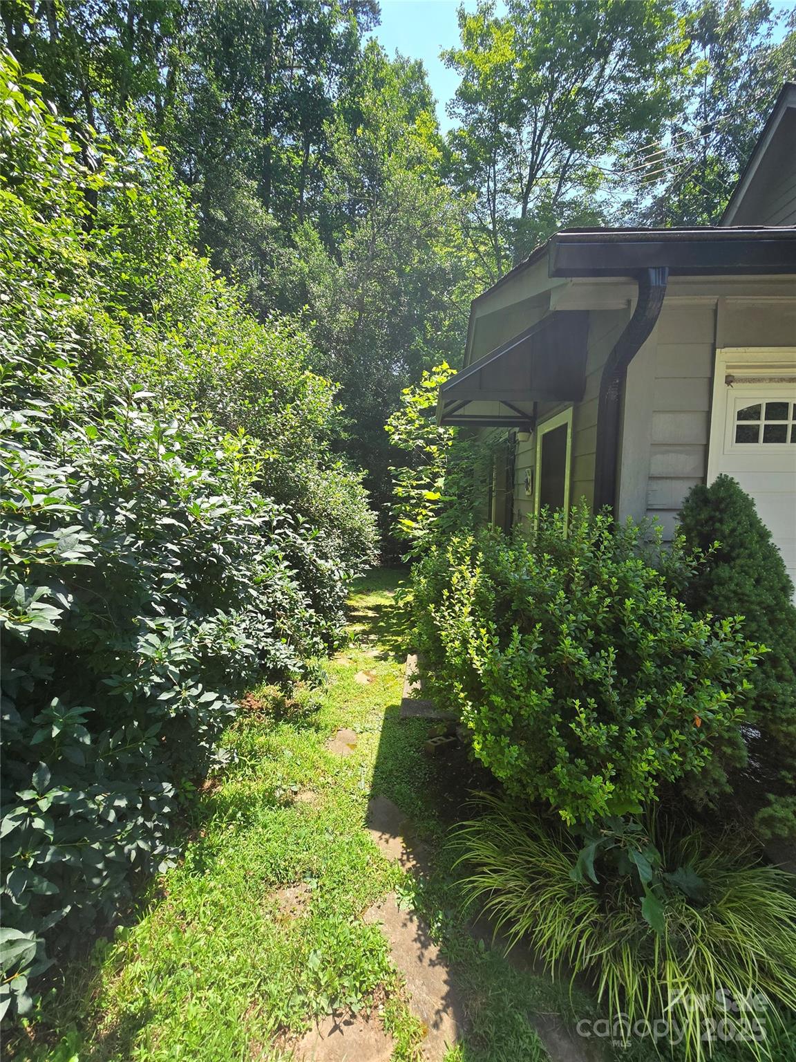 5 Auburndale Drive