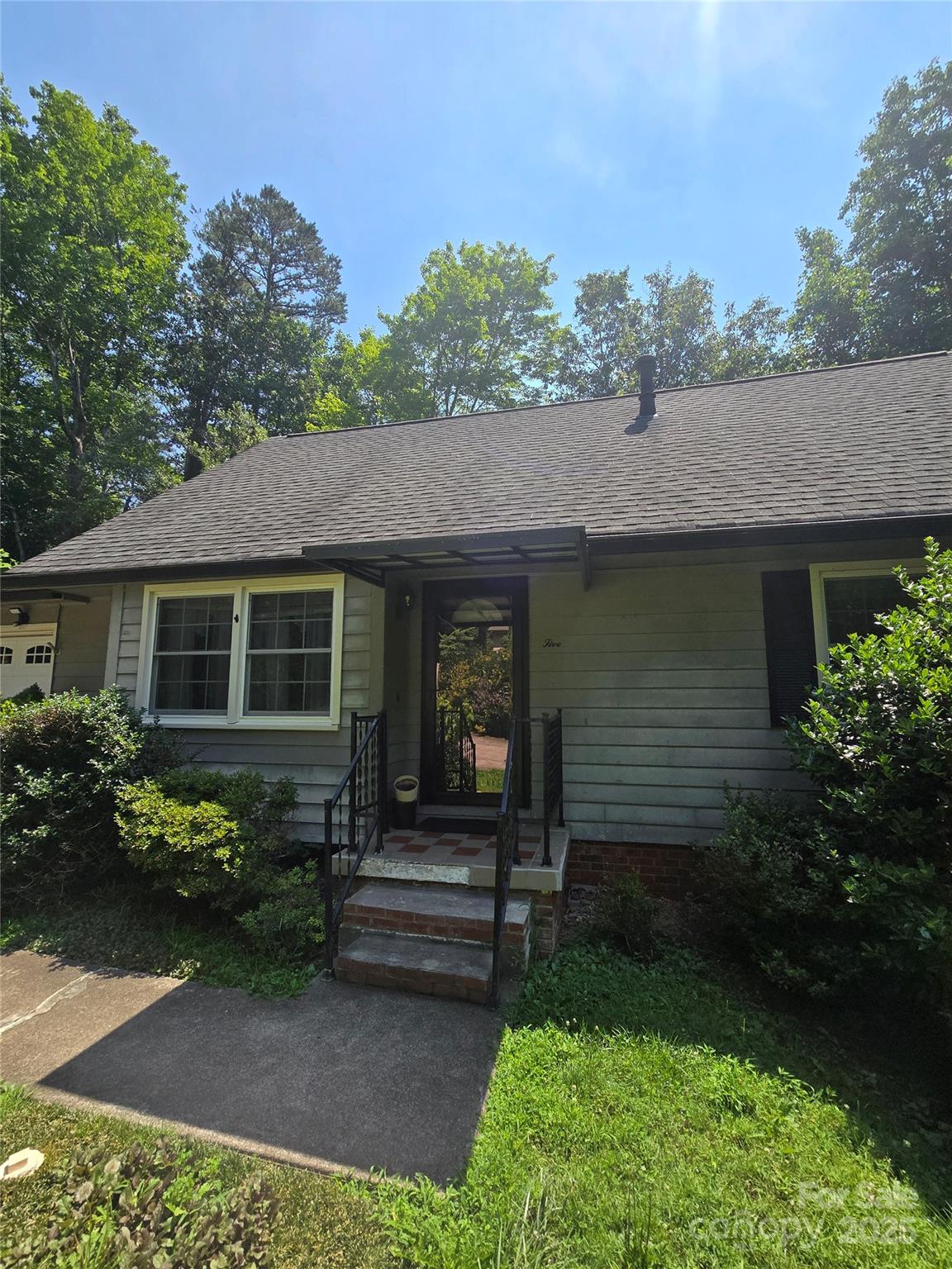 5 Auburndale Drive