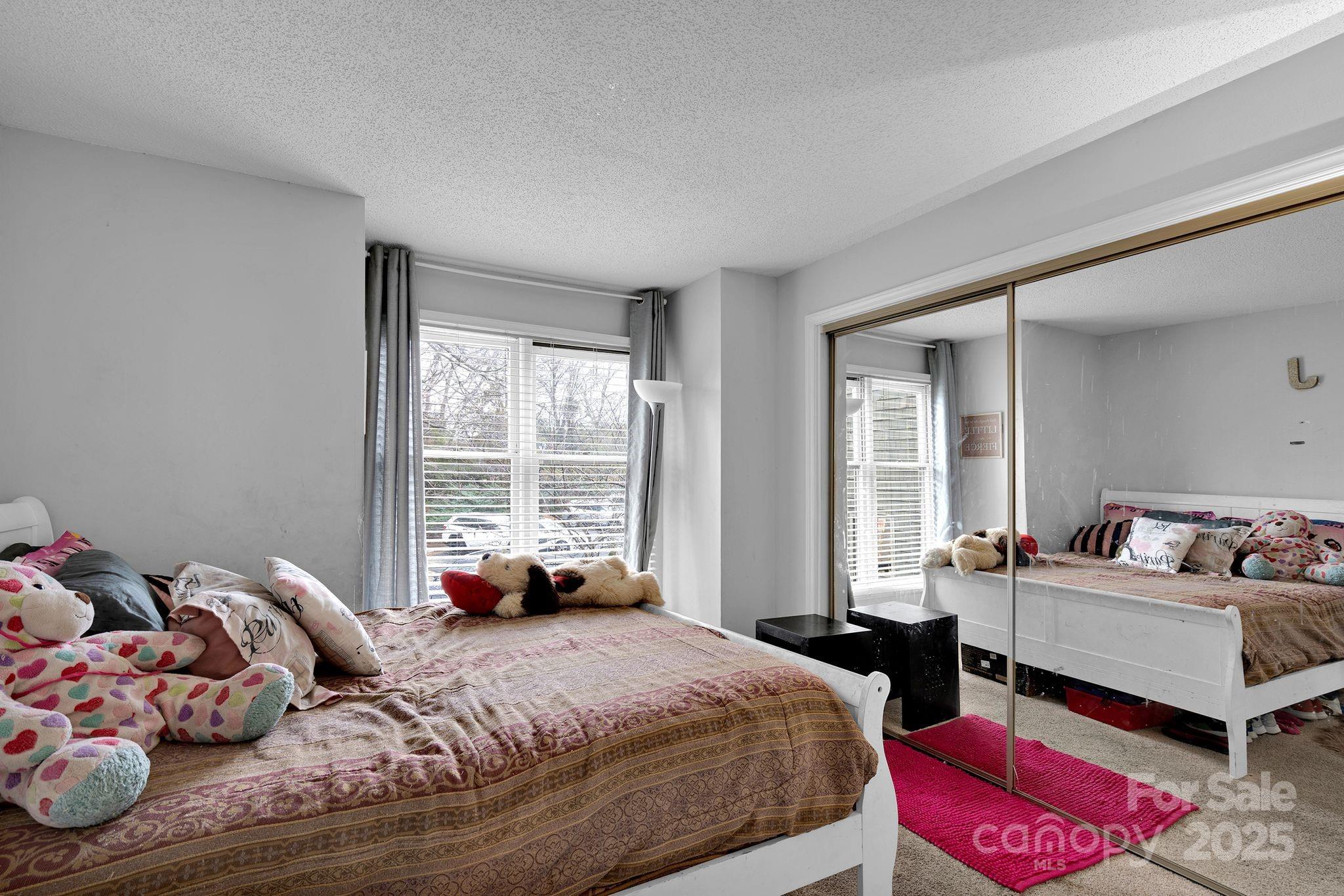 9041 J M Keynes Drive