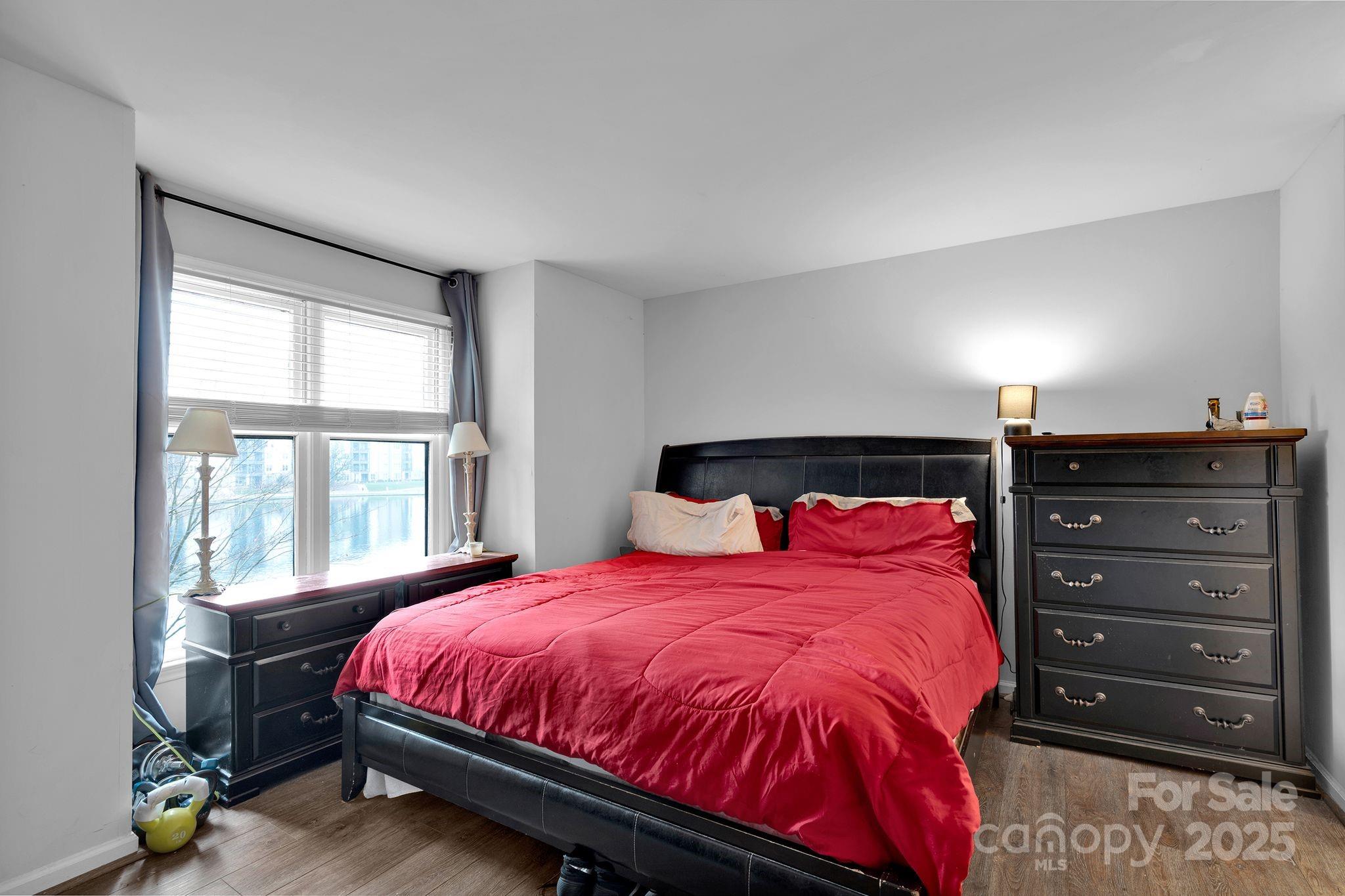 Lakeshore Village - Residential