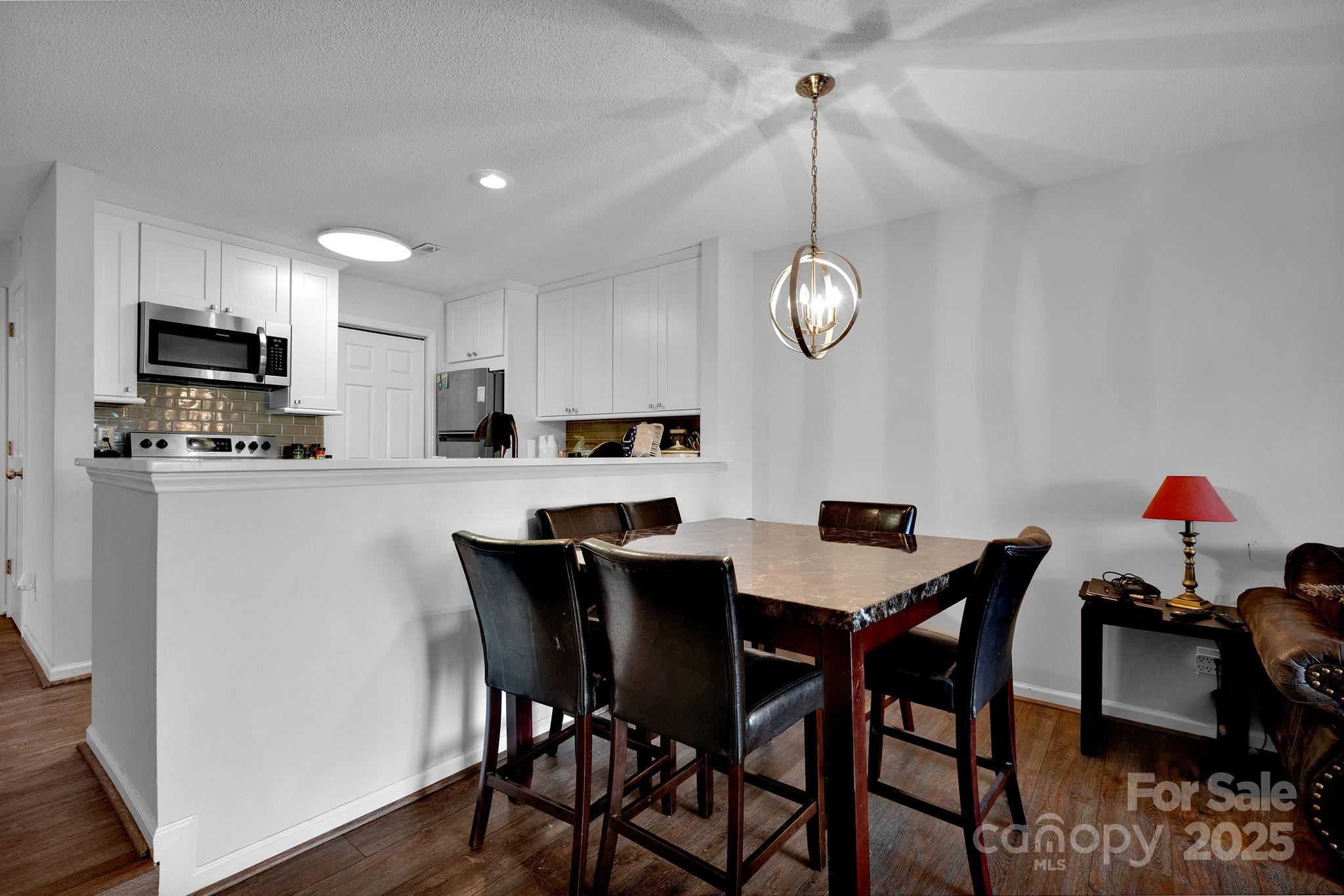 Lakeshore Village - Residential