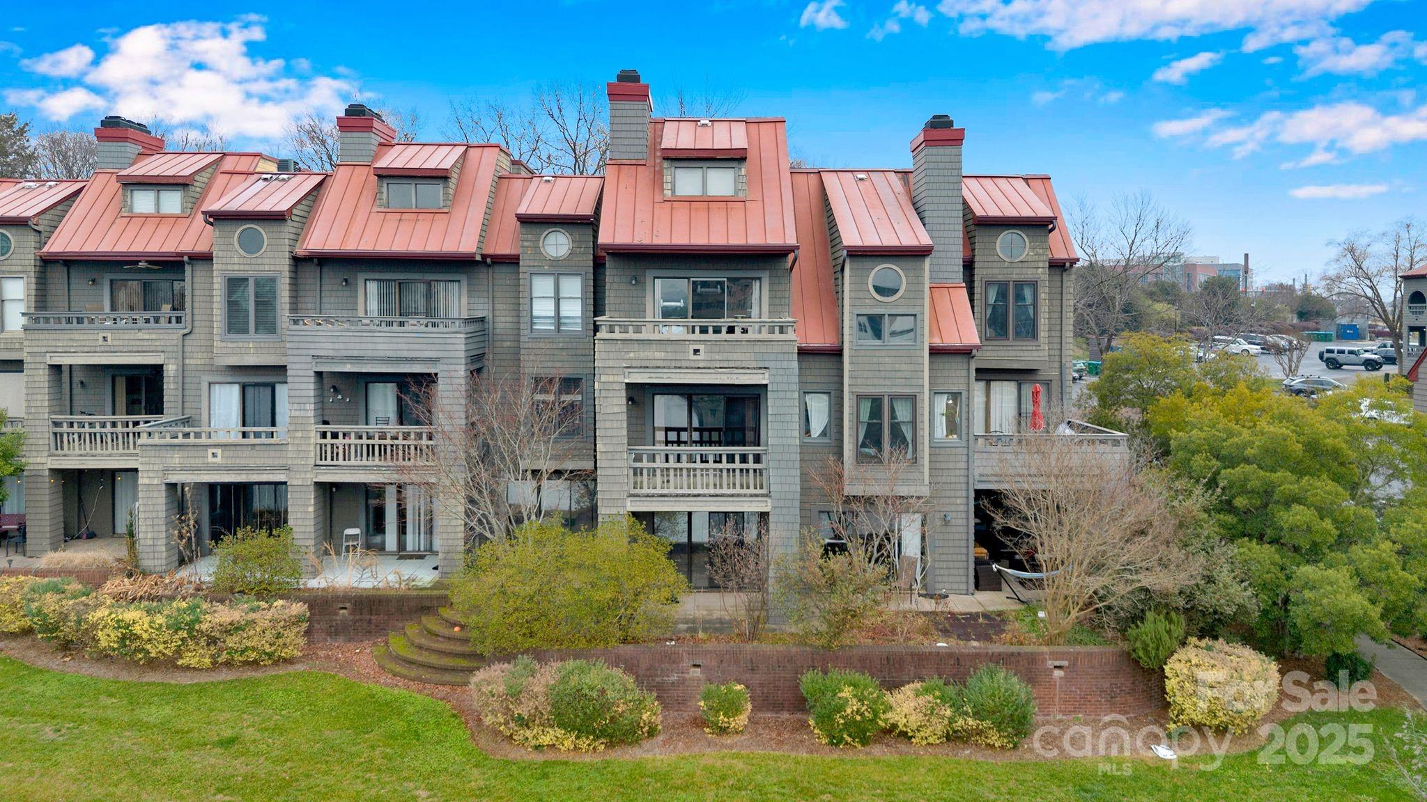 Lakeshore Village - Residential