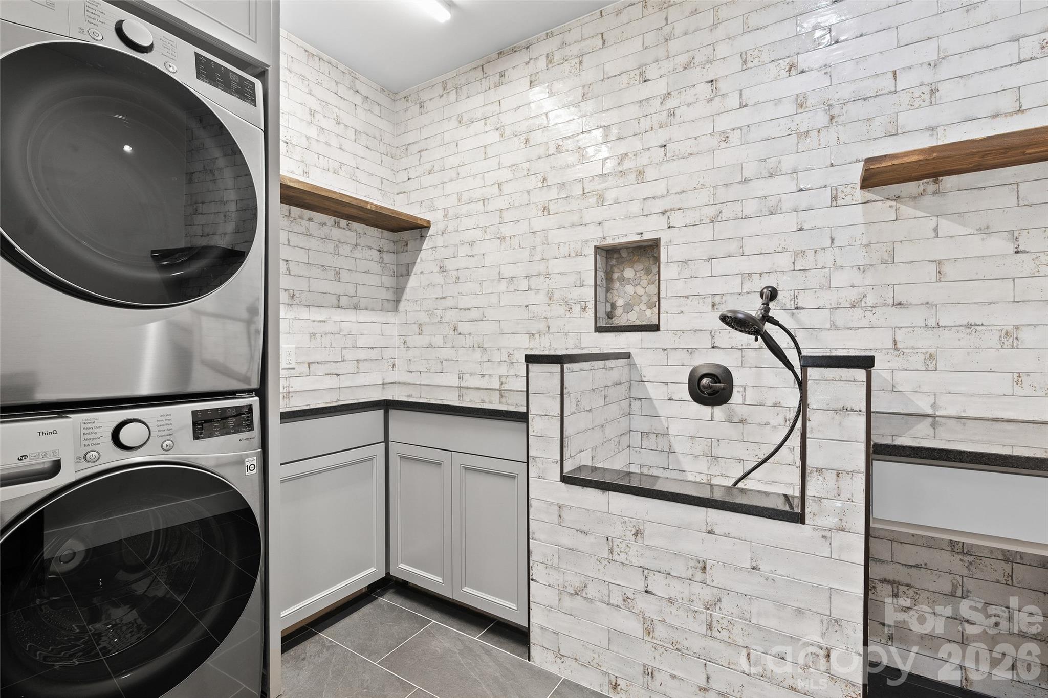 G C Farmer - Residential