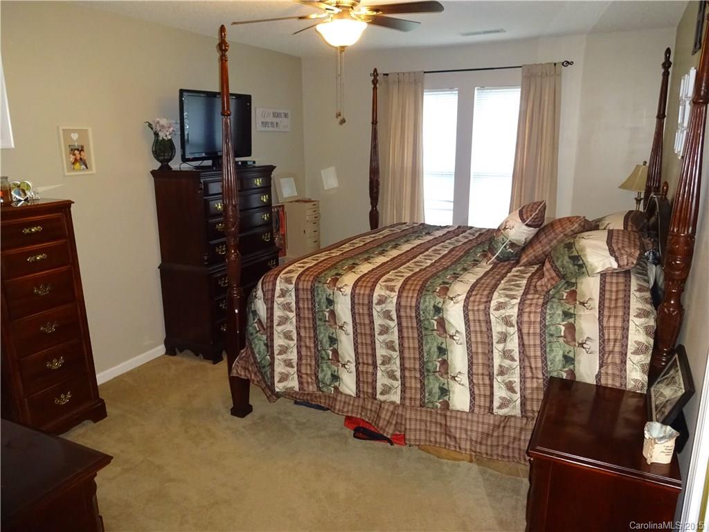 WOLFPEN - Residential