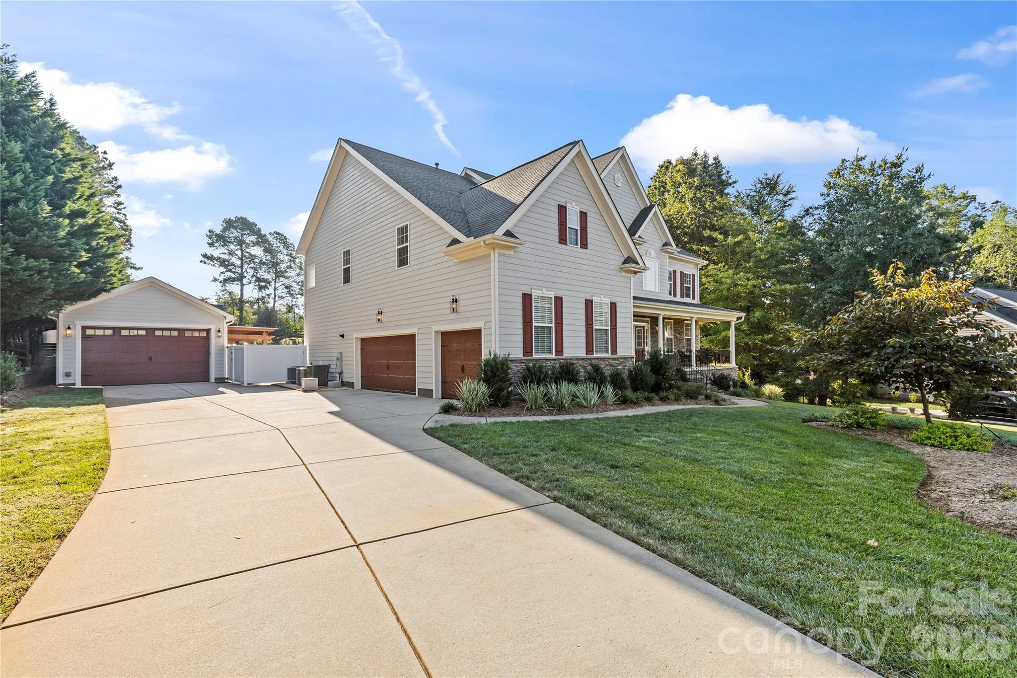 Chesapeake Pointe - Residential