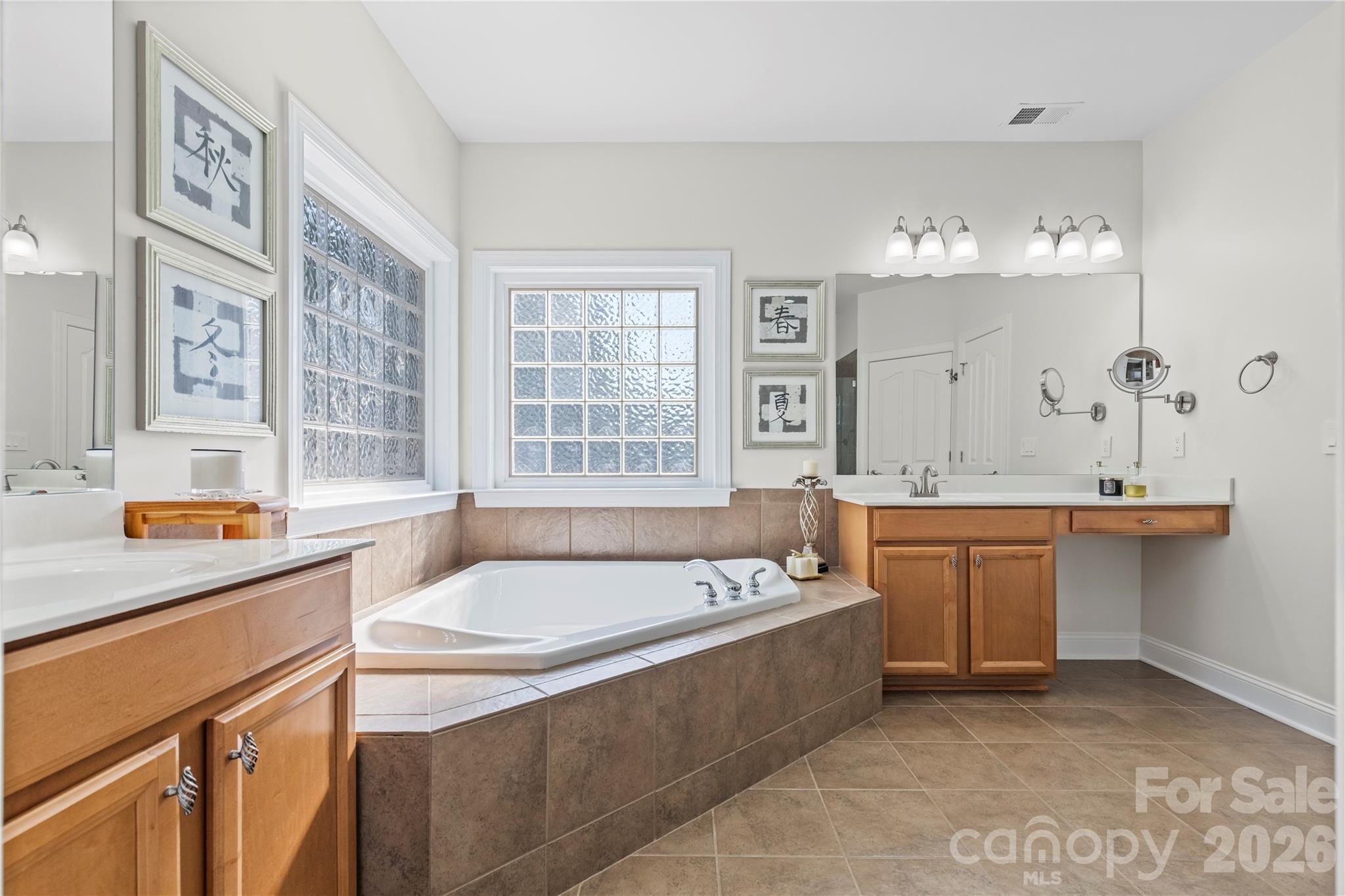 Chesapeake Pointe - Residential