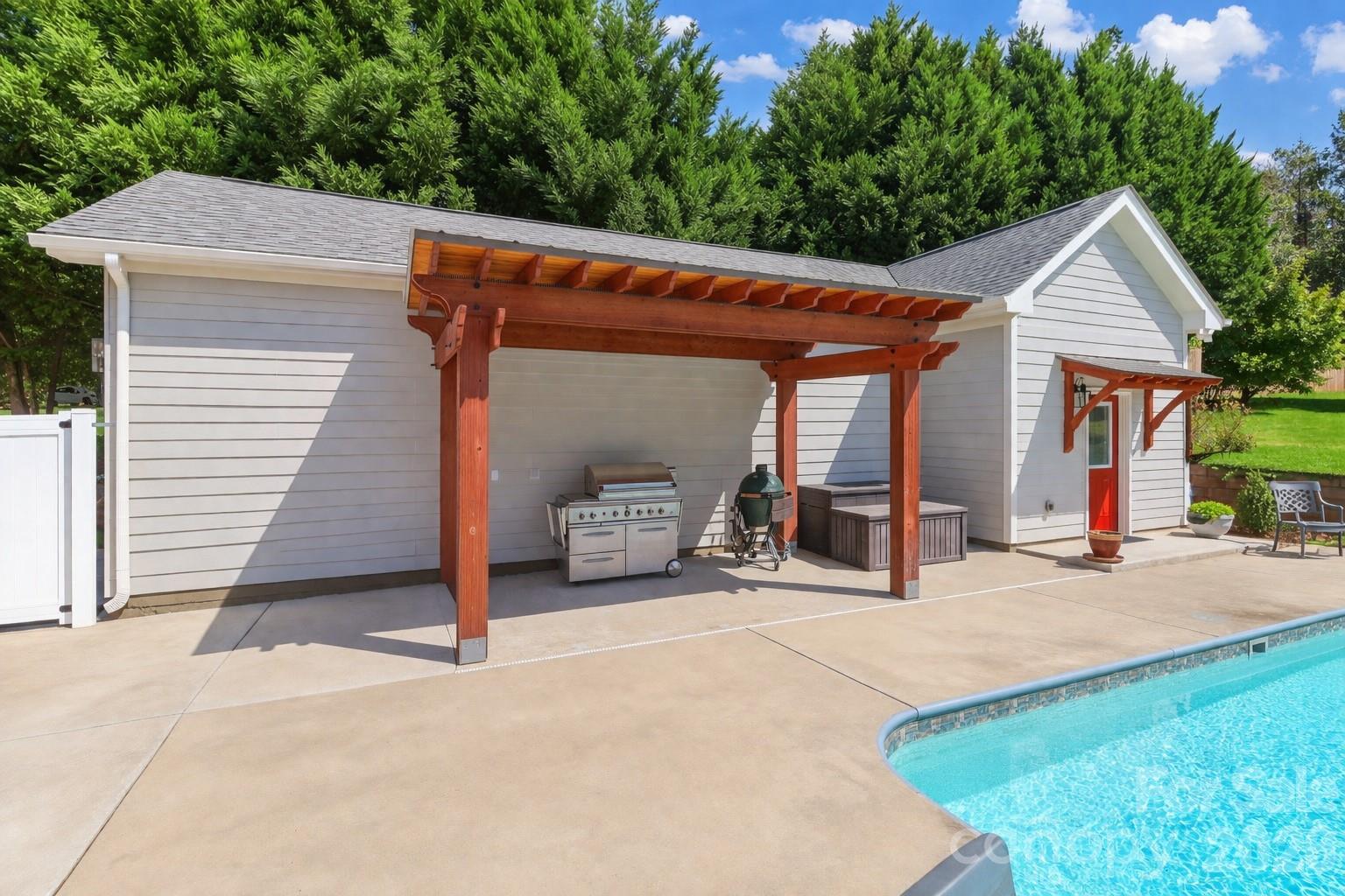 Chesapeake Pointe - Residential