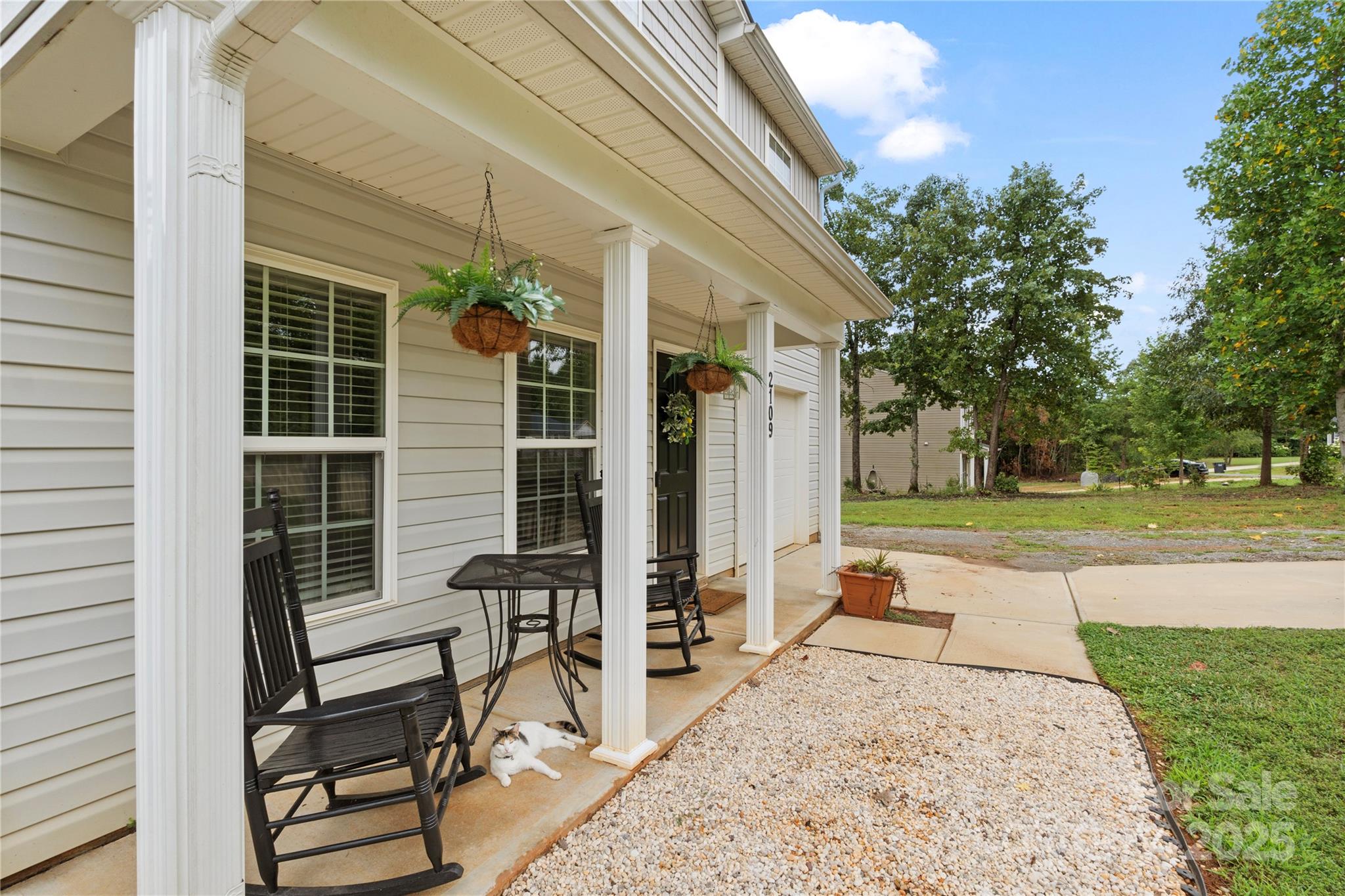 2109 Pinnacle View Drive