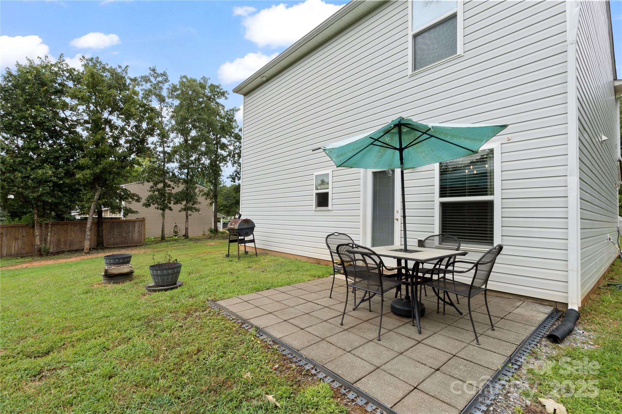 2109 Pinnacle View Drive