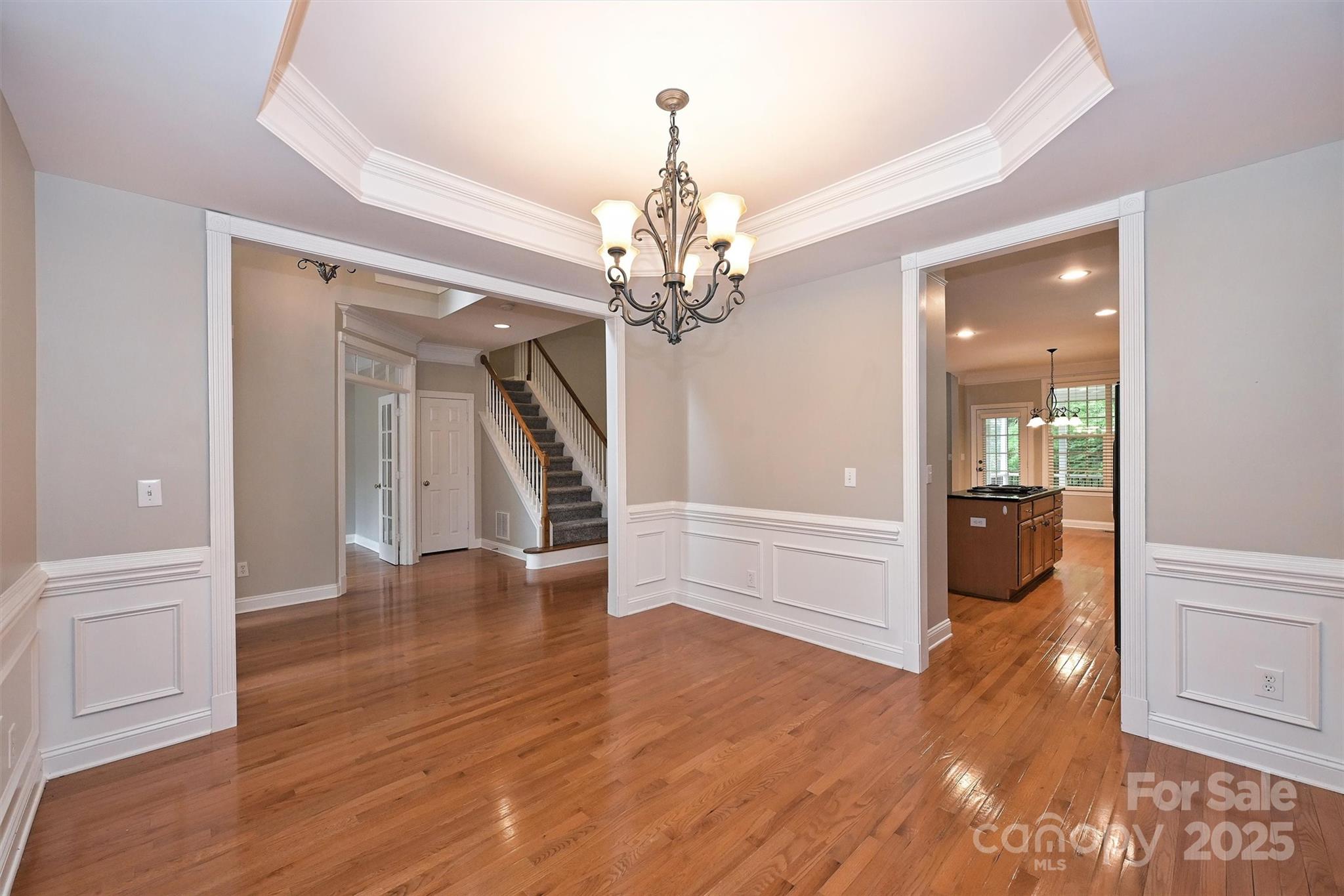 427 Pinnacle Lane