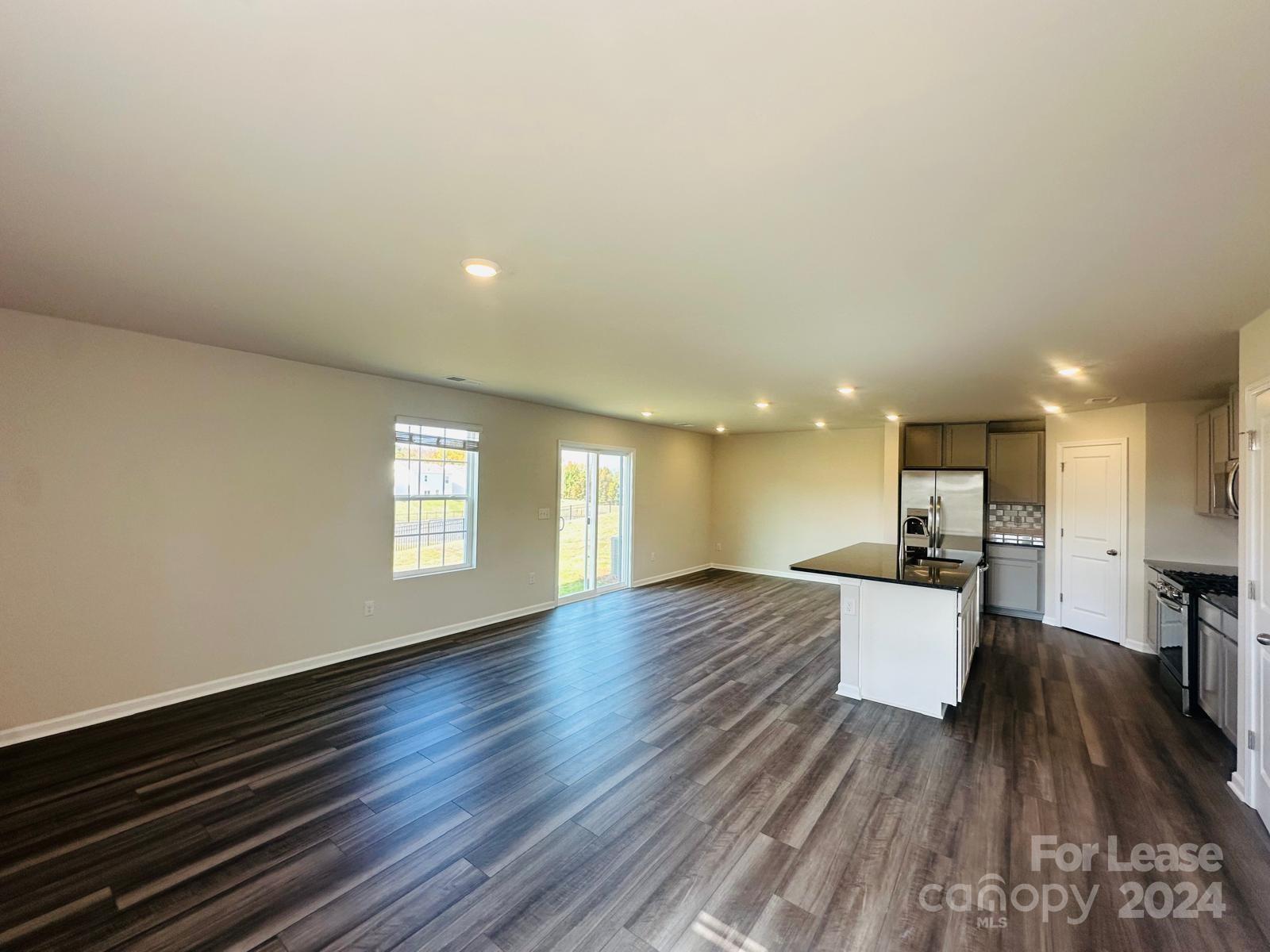 The Retreat At Cameron Commons - Residential Lease