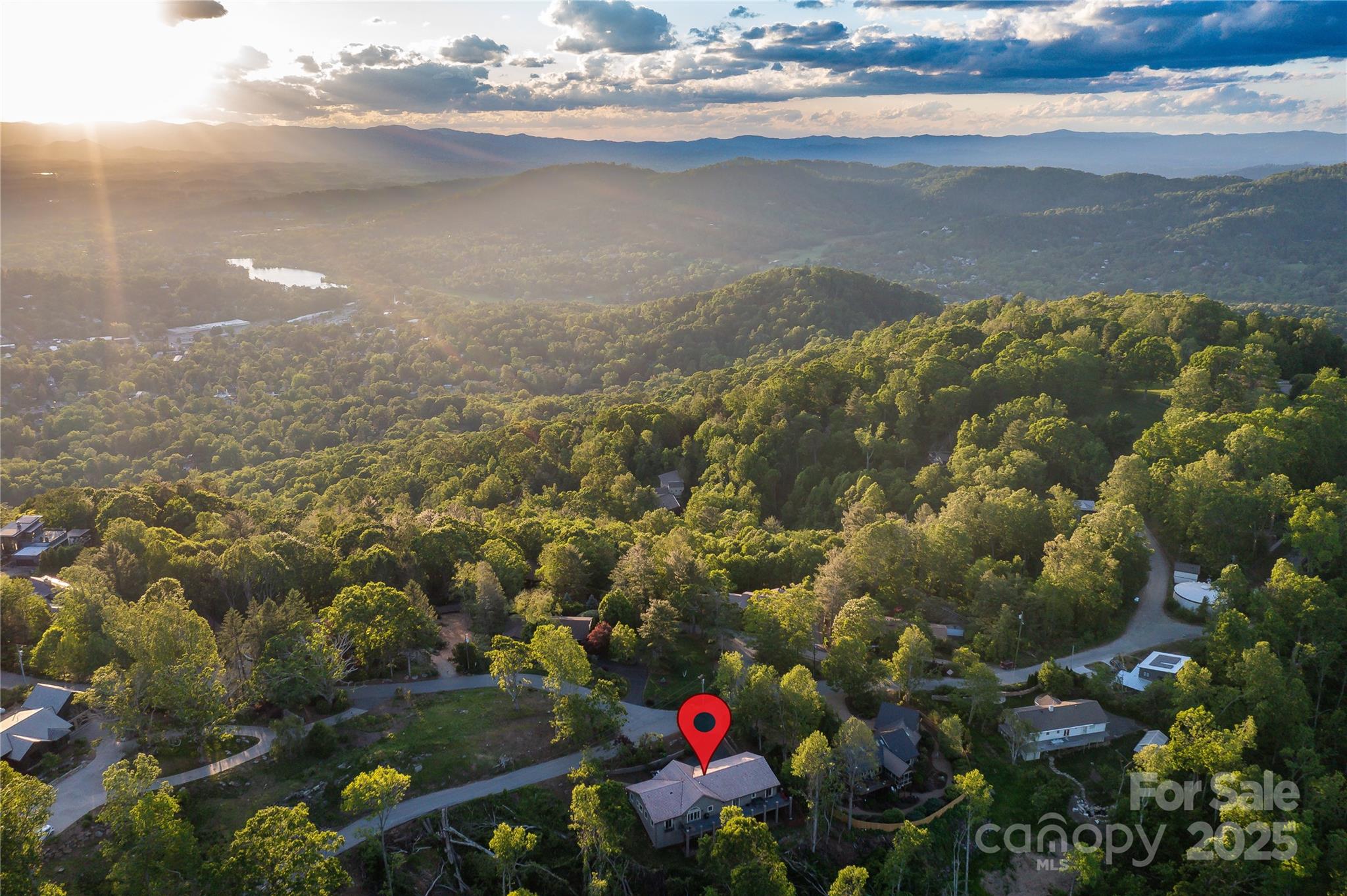 Town Mountain - Residential