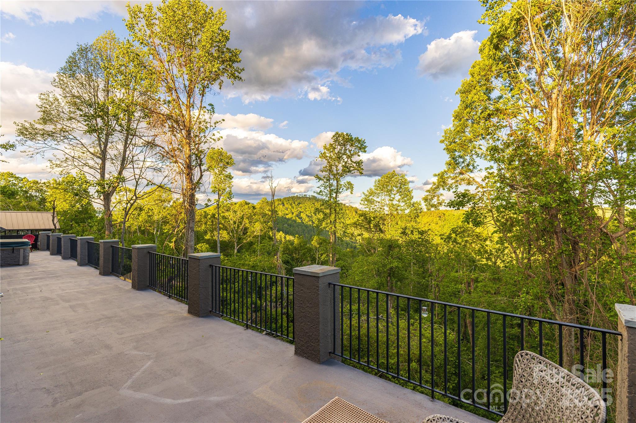 Town Mountain - Residential