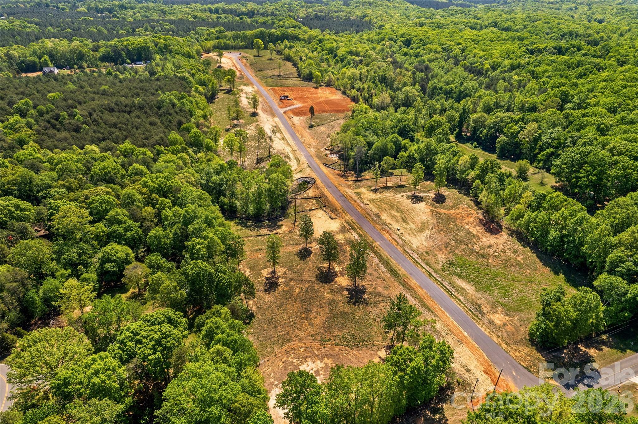 Peytons Creek - Land