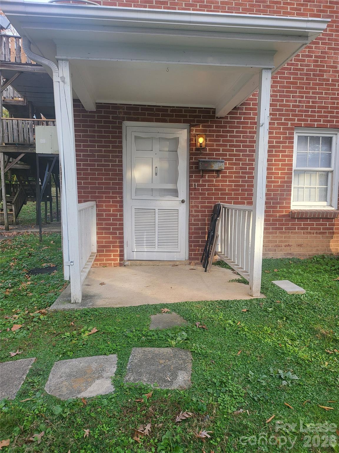 451 Montgomery Avenue 5