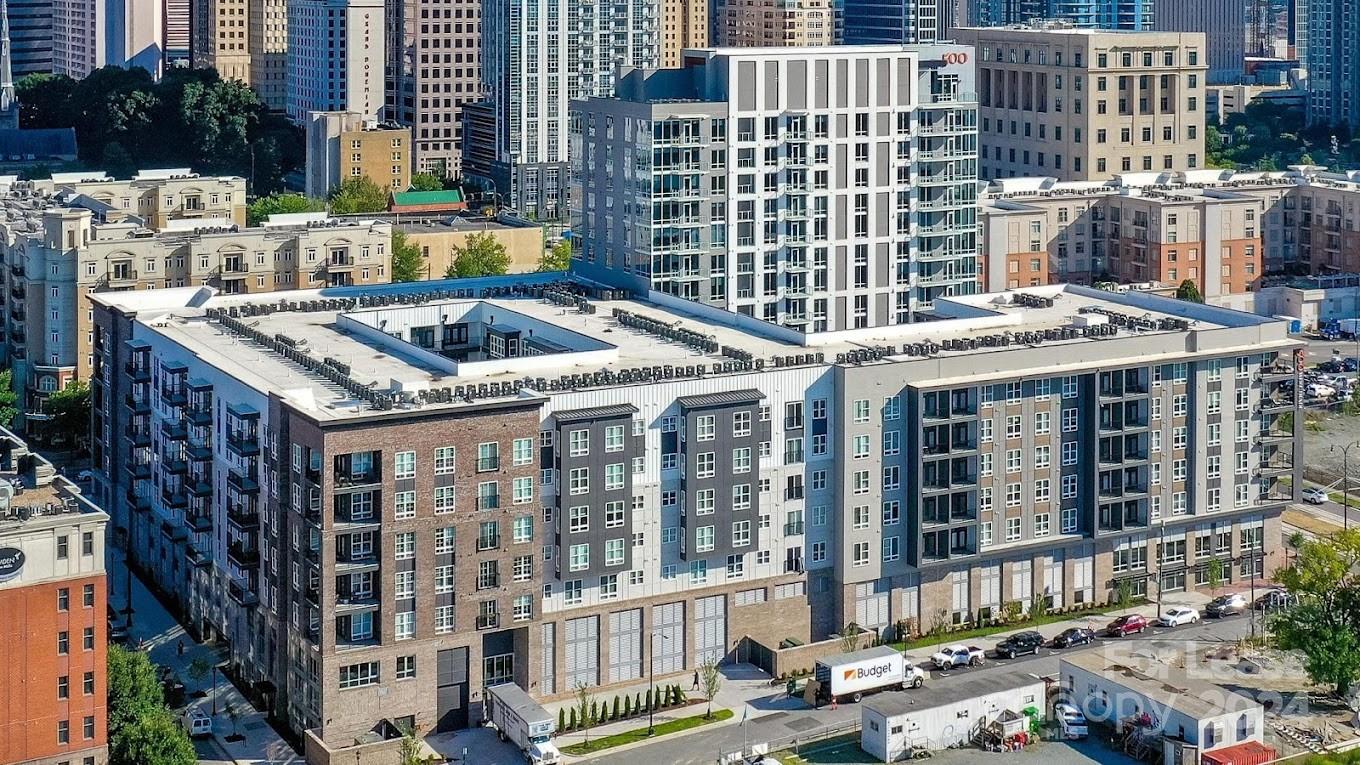 Charlotte, North Carolina 28202, United States, 1 Bedroom Bedrooms, ,1 BathroomBathrooms,Residential,Active,62989