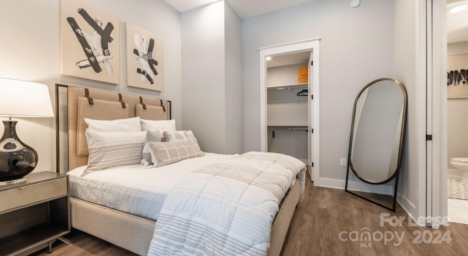 Charlotte, North Carolina 28202, United States, 1 Bedroom Bedrooms, ,1 BathroomBathrooms,Residential,Active,62989