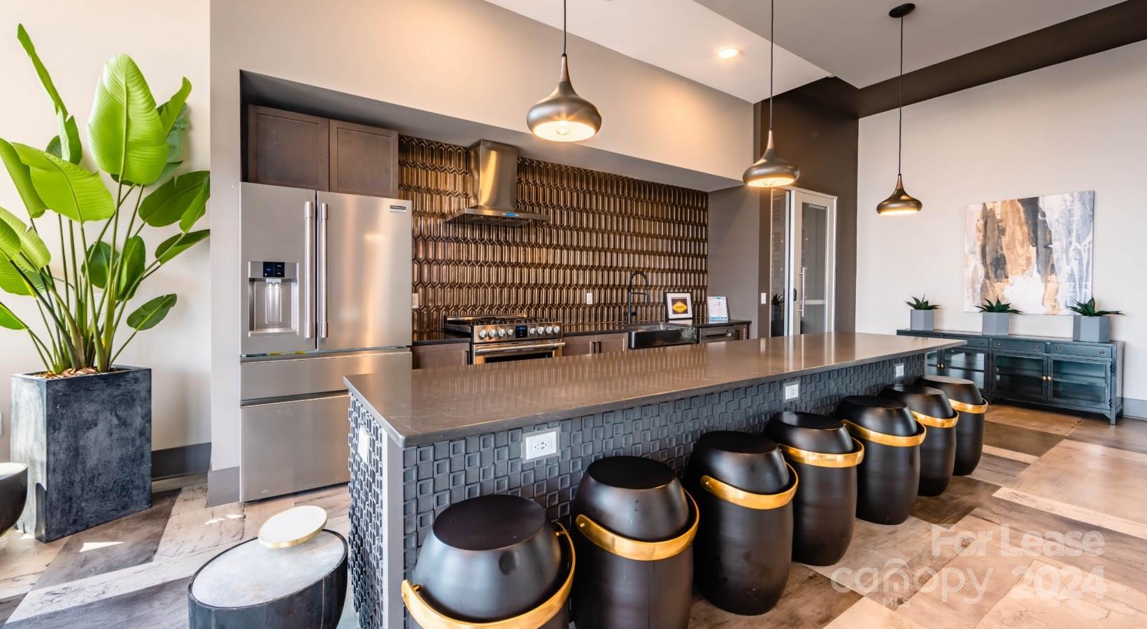 Charlotte, North Carolina 28202, United States, 1 Bedroom Bedrooms, ,1 BathroomBathrooms,Residential,Active,62989