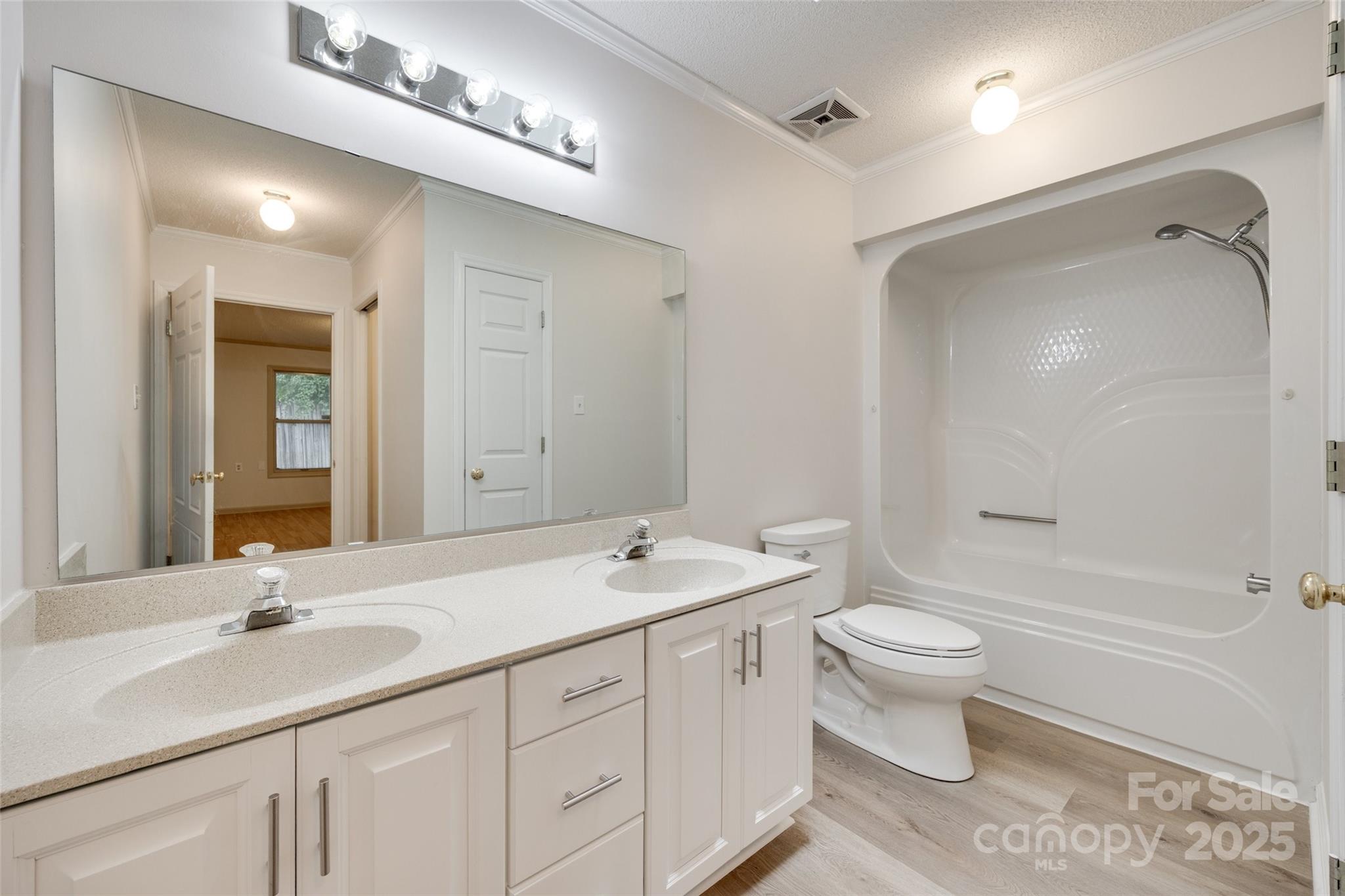 RAVENCROFT - Residential