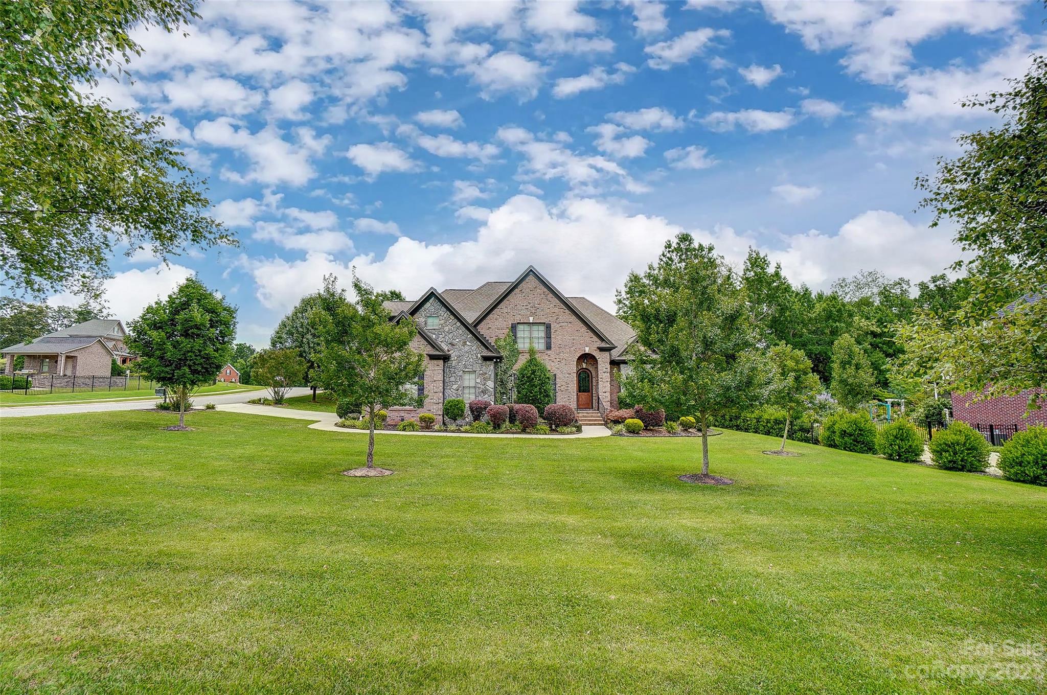 Creekwalk - Residential