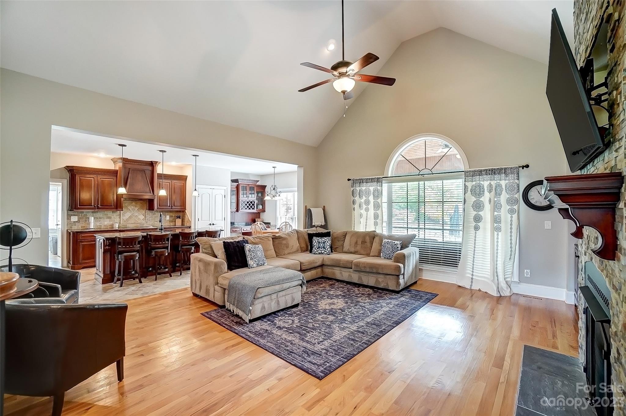 Creekwalk - Residential