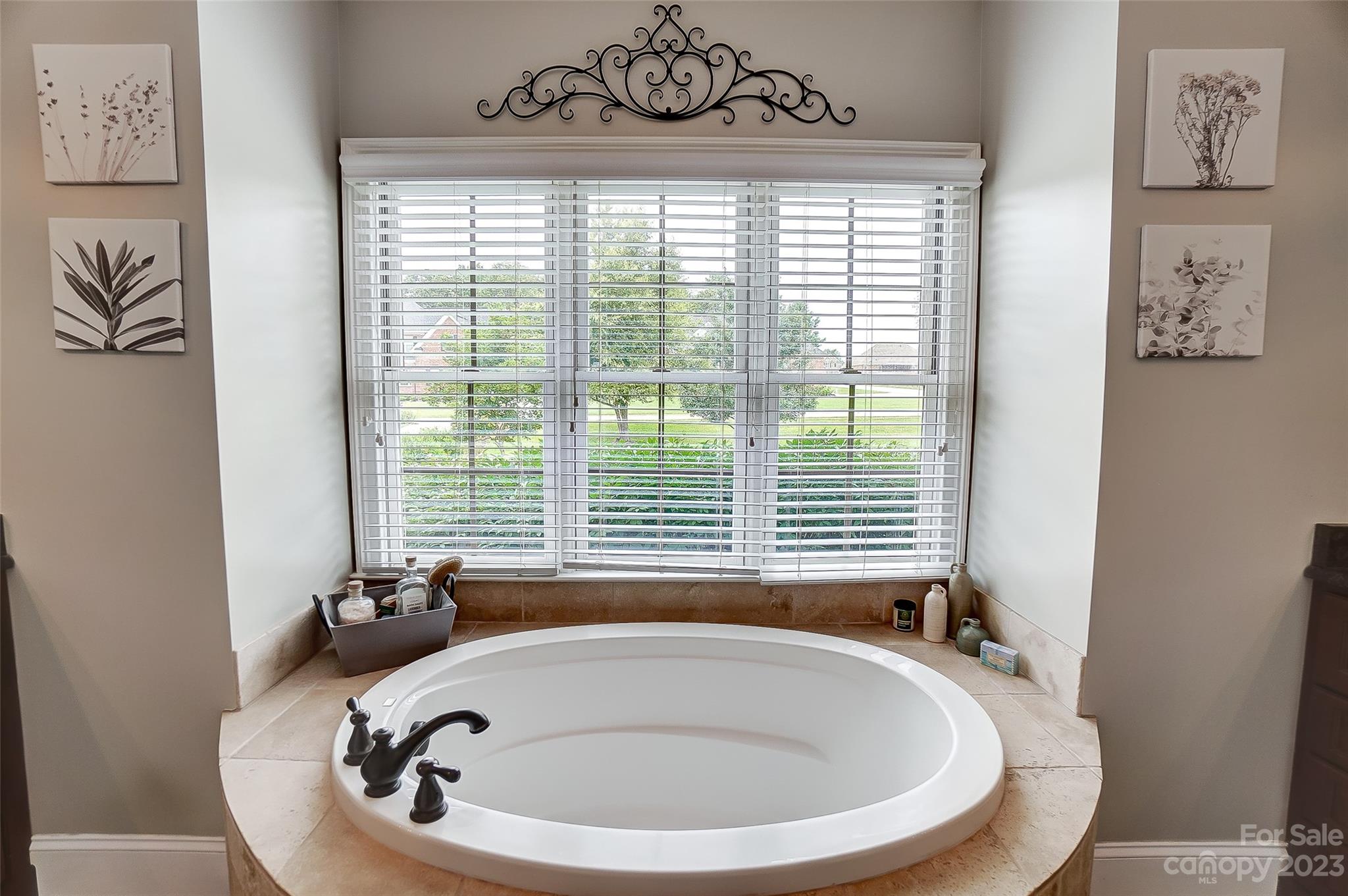 Creekwalk - Residential