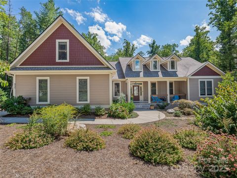 937 Monte Vista Road Candler NC 28715