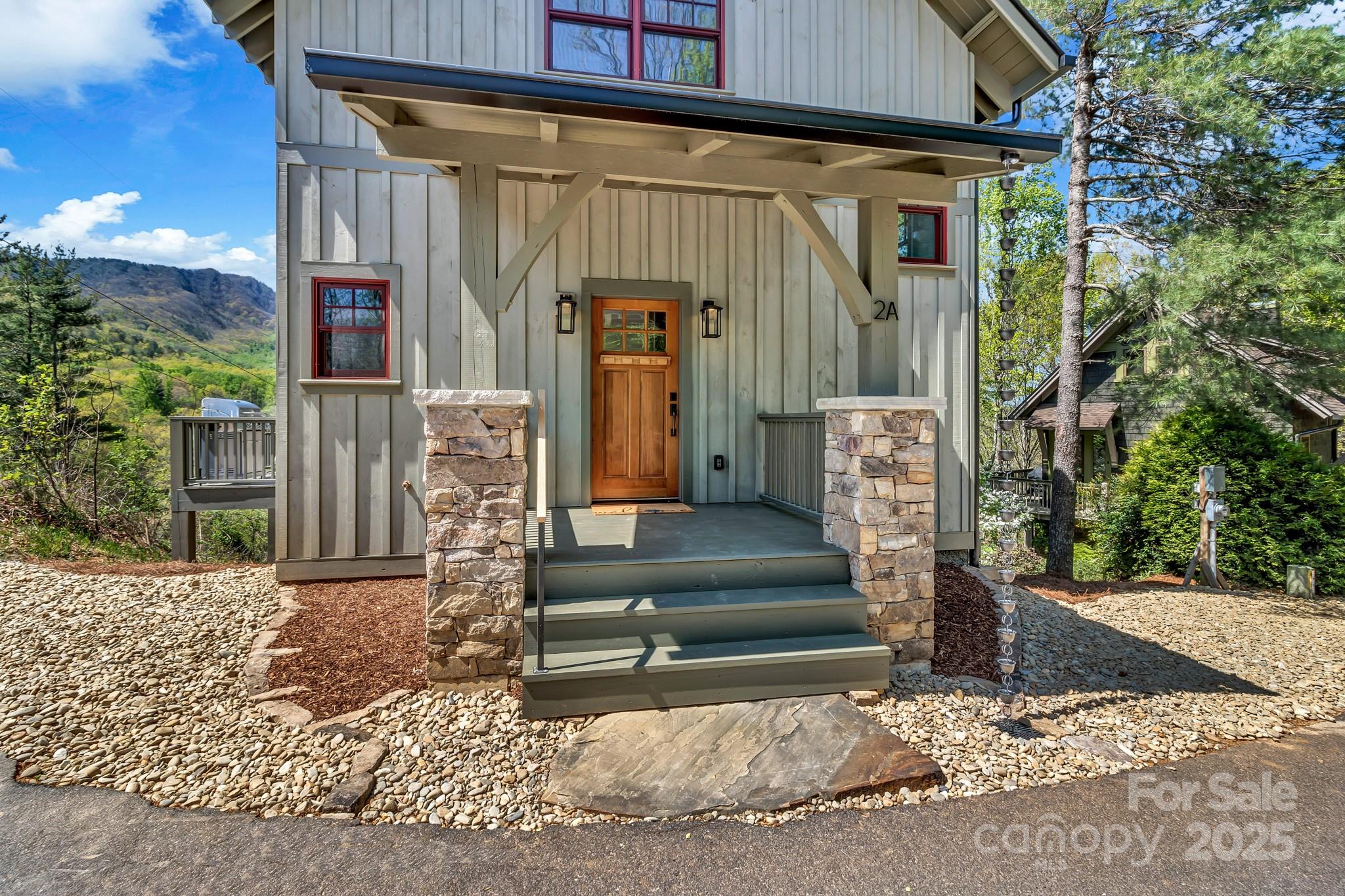 2A Whitman Lane