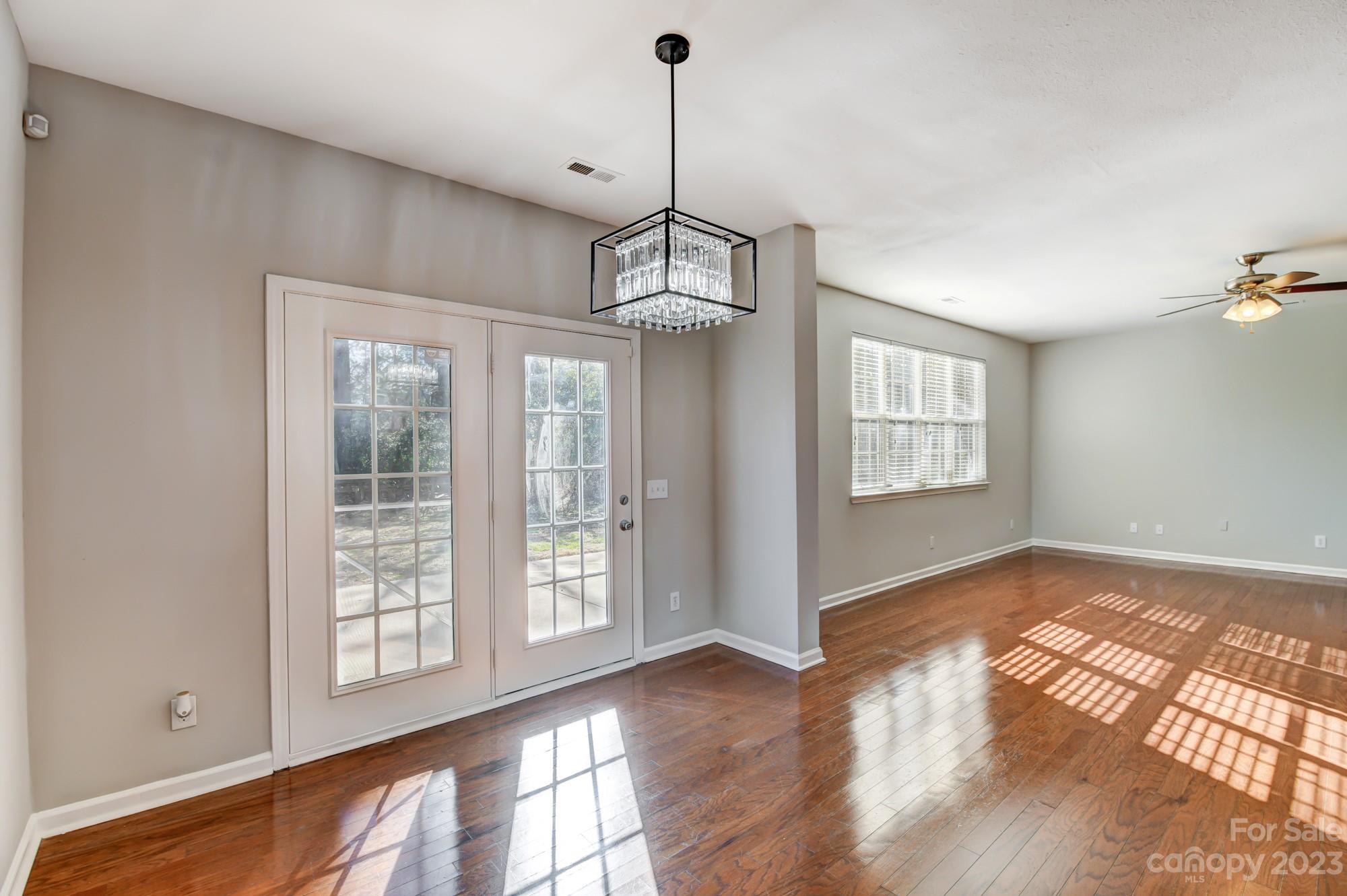 Highland Creek - Residential