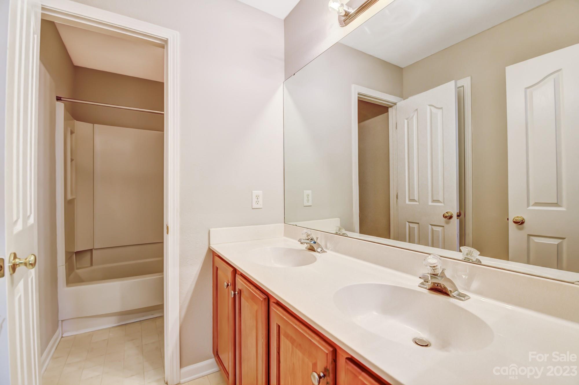 Highland Creek - Residential