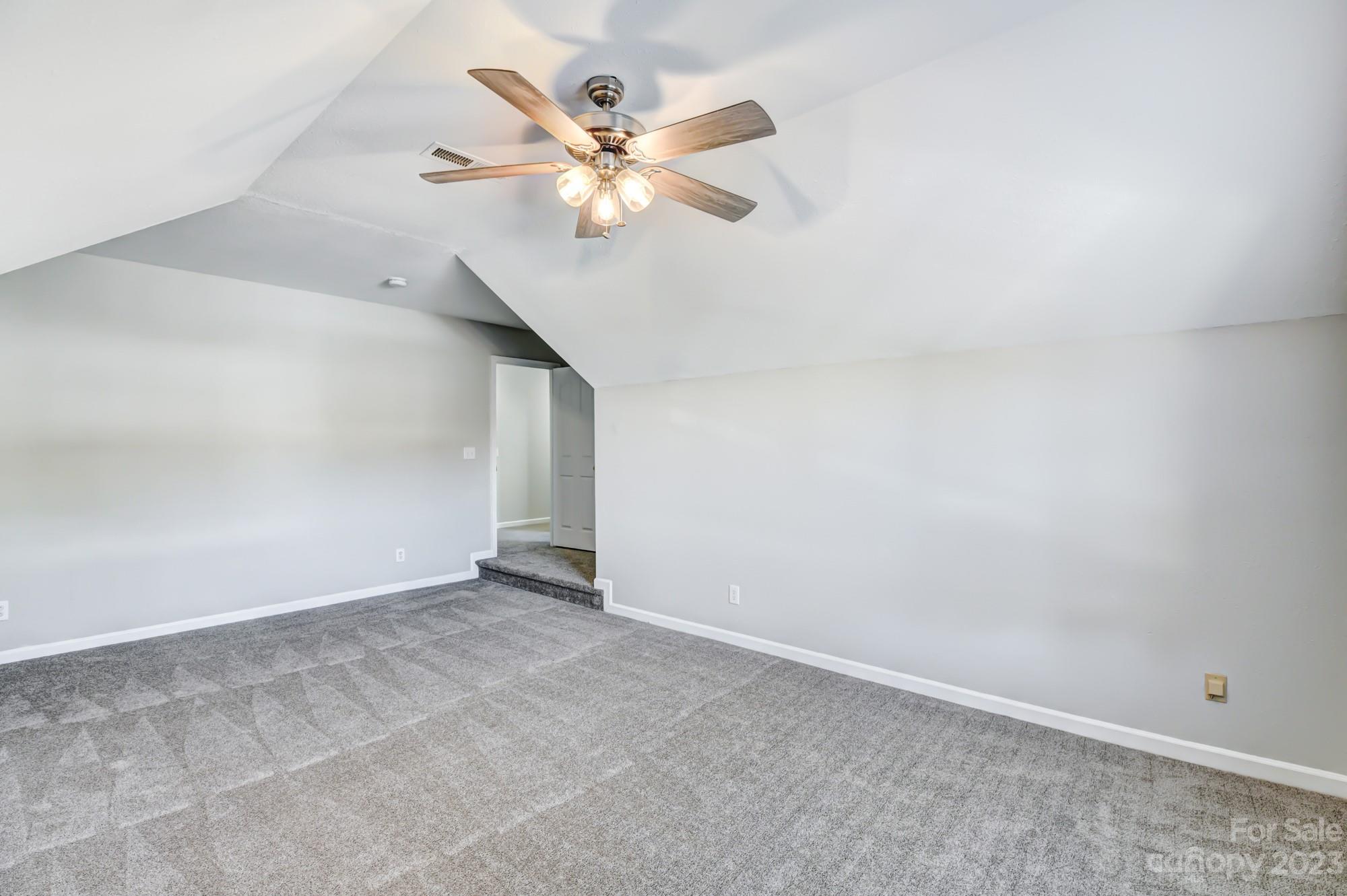 Highland Creek - Residential