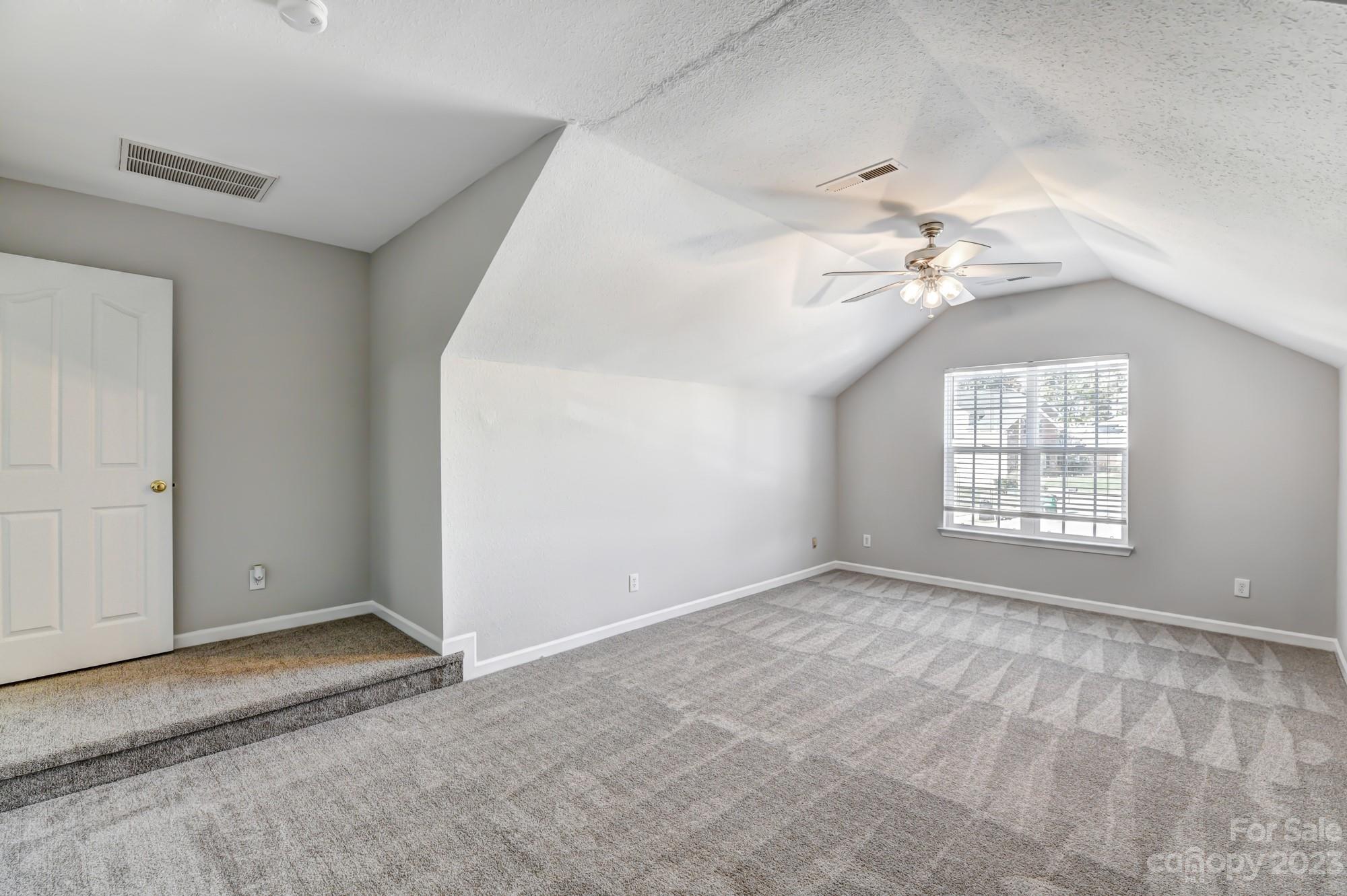 Highland Creek - Residential