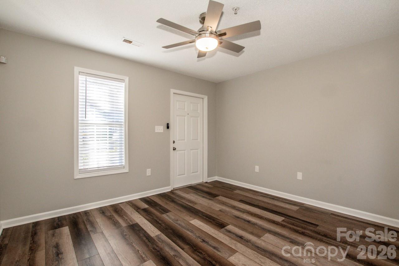 119 Steam Engine Drive 105