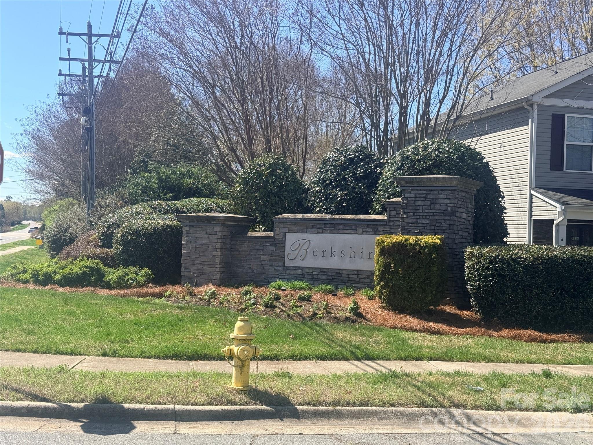 The Townes At Berkshire - Residential