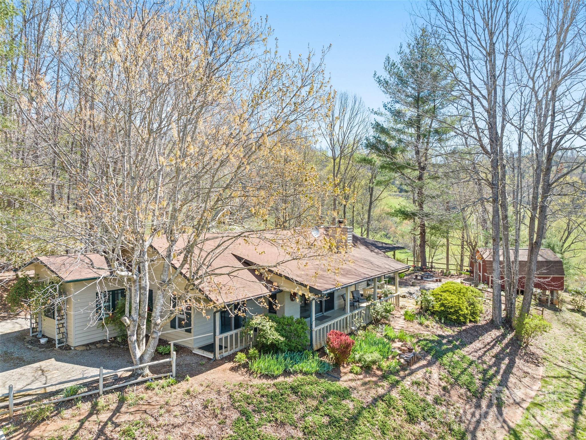 817 Ferguson Cove Loop