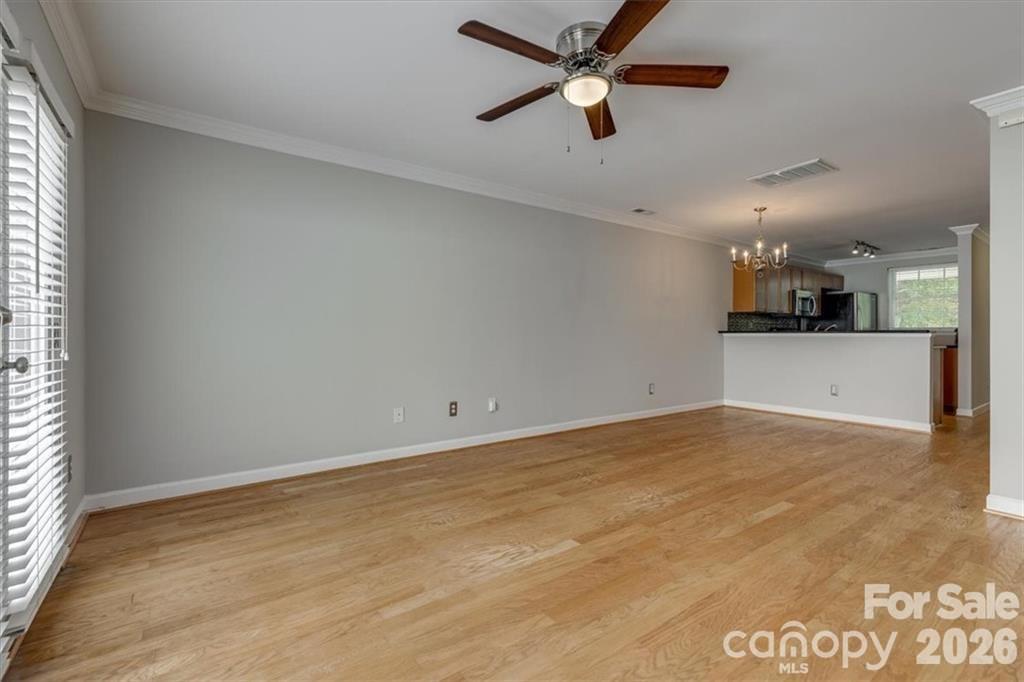 Commonwealth - Residential