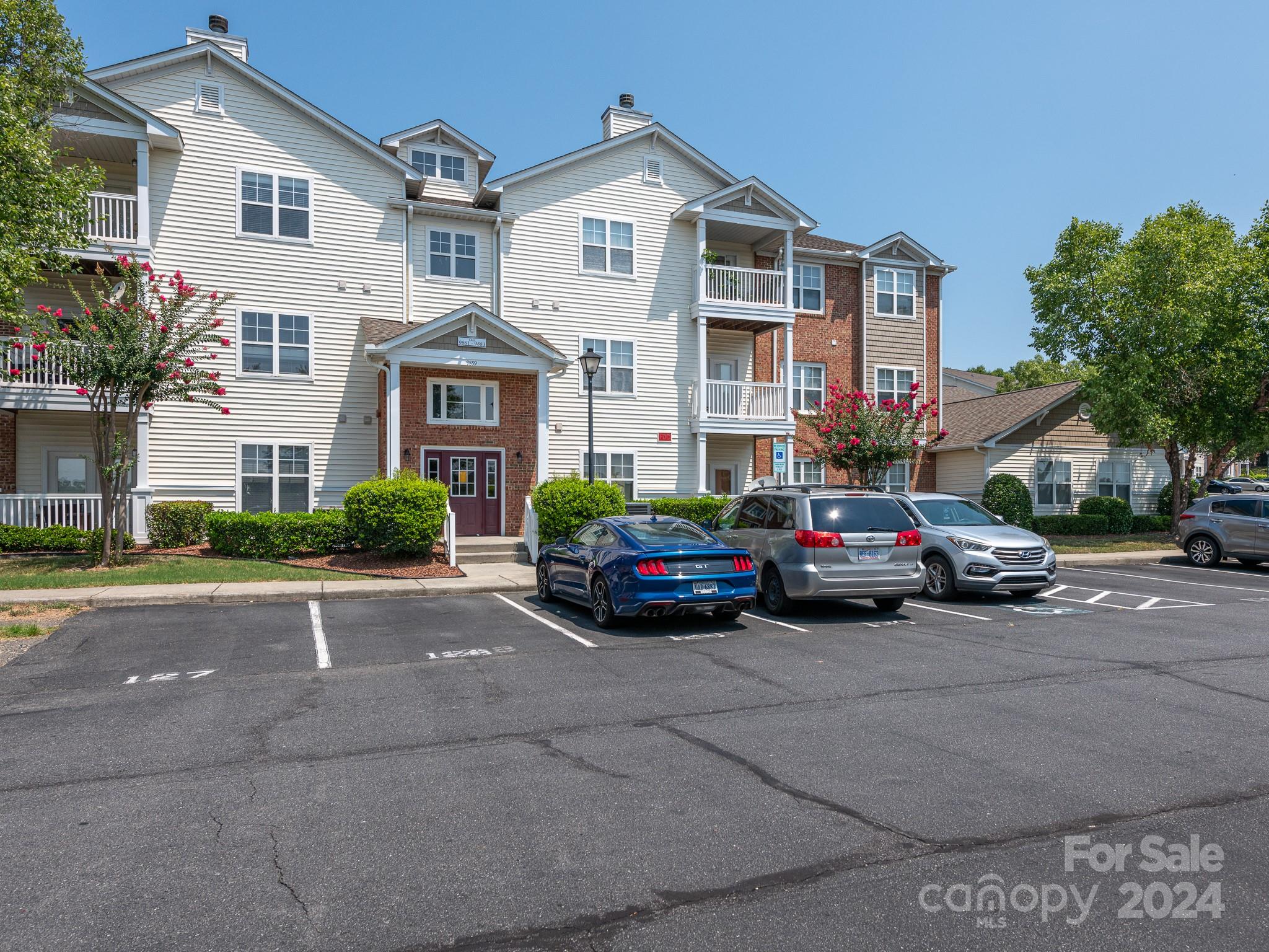 Hyde Park - Residential