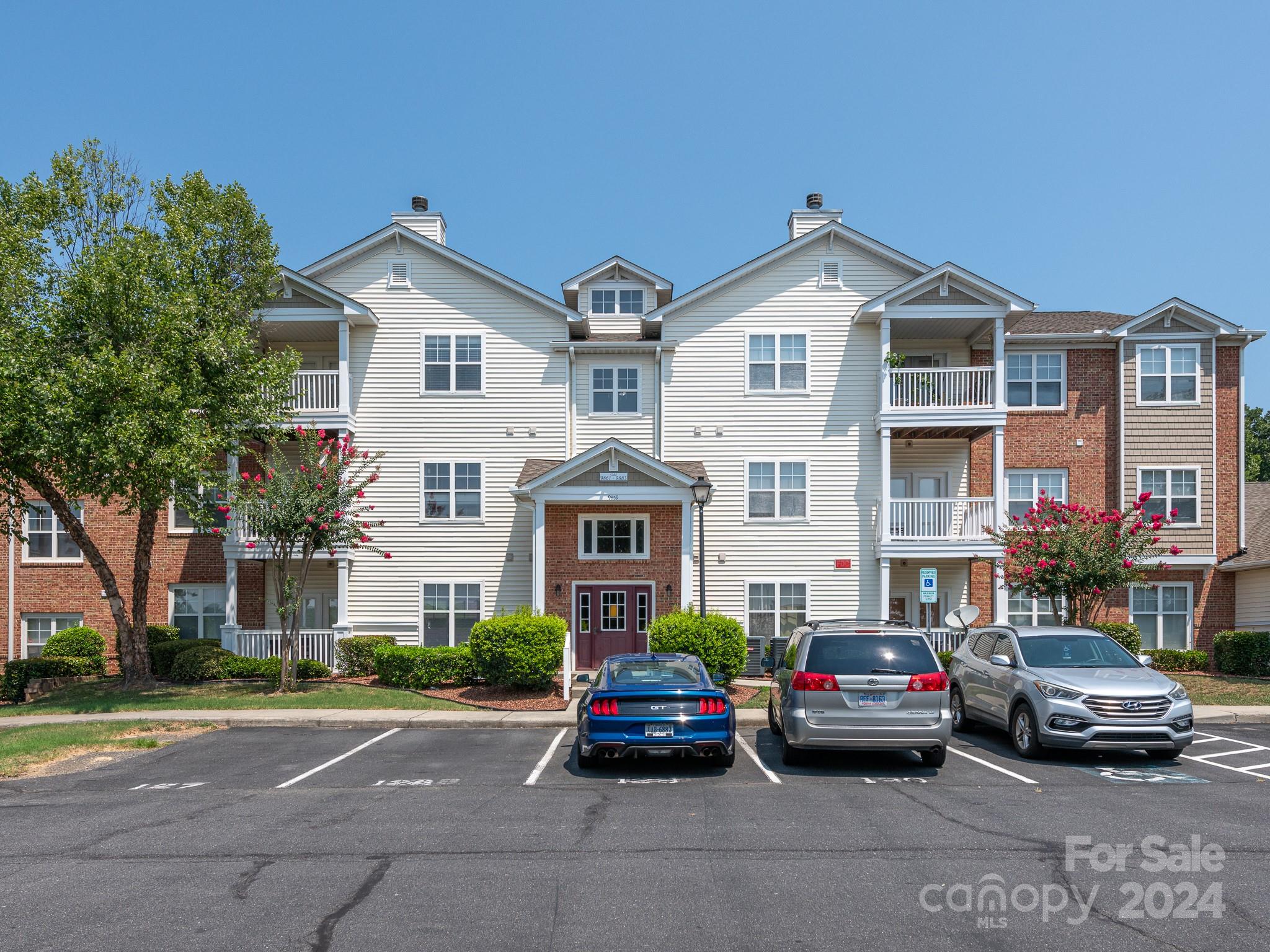 Hyde Park - Residential