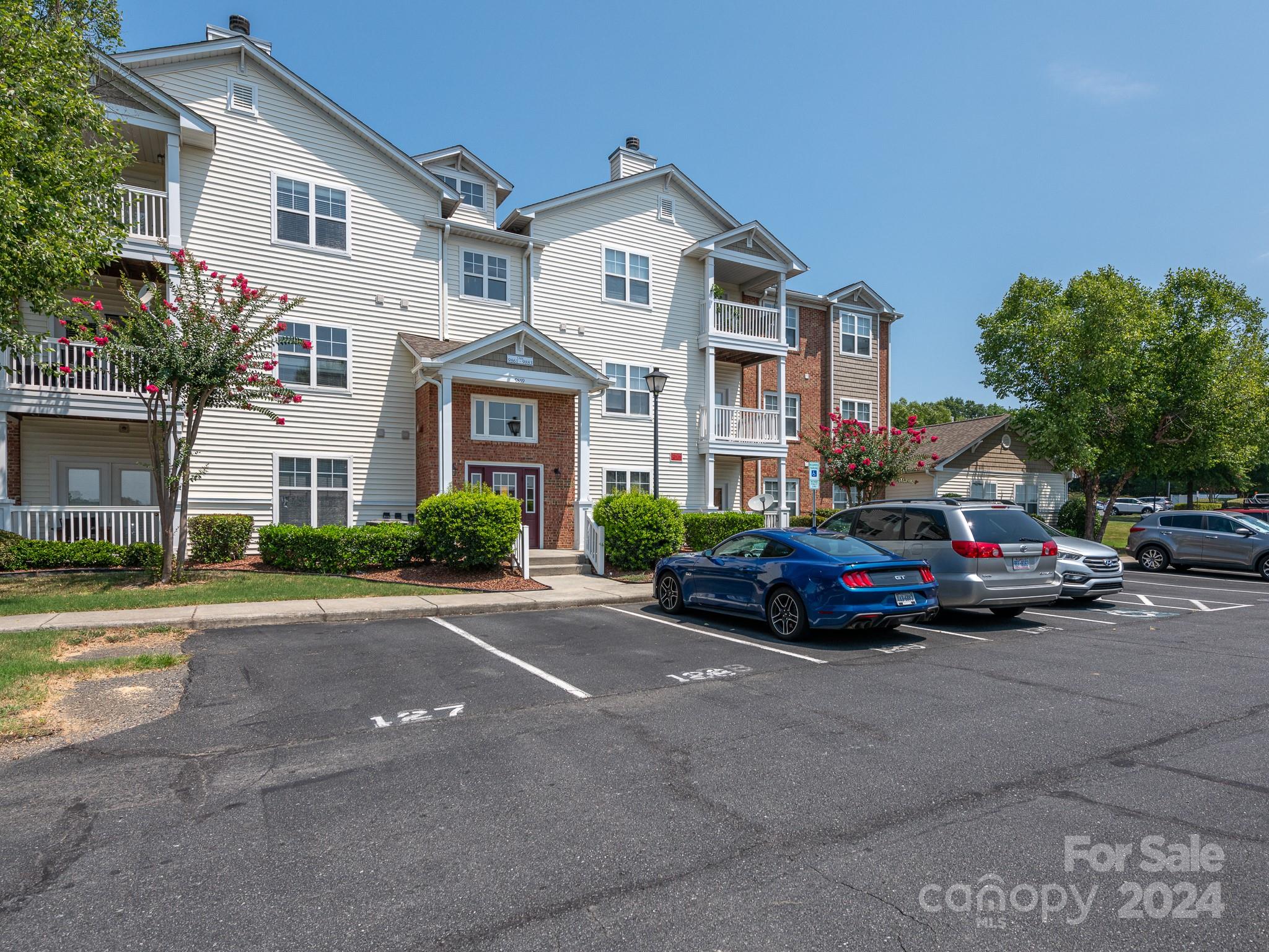 Hyde Park - Residential