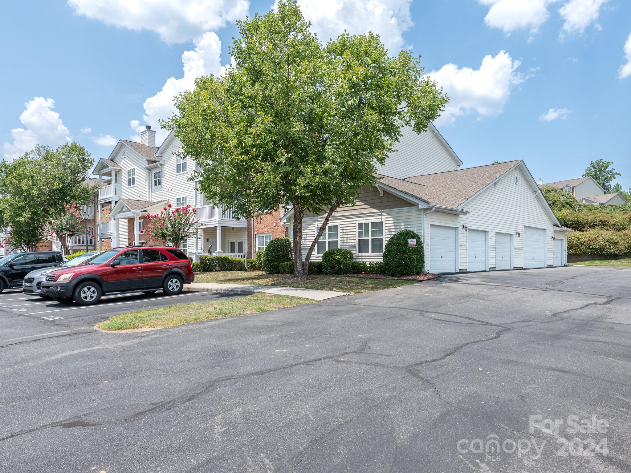 Hyde Park - Residential