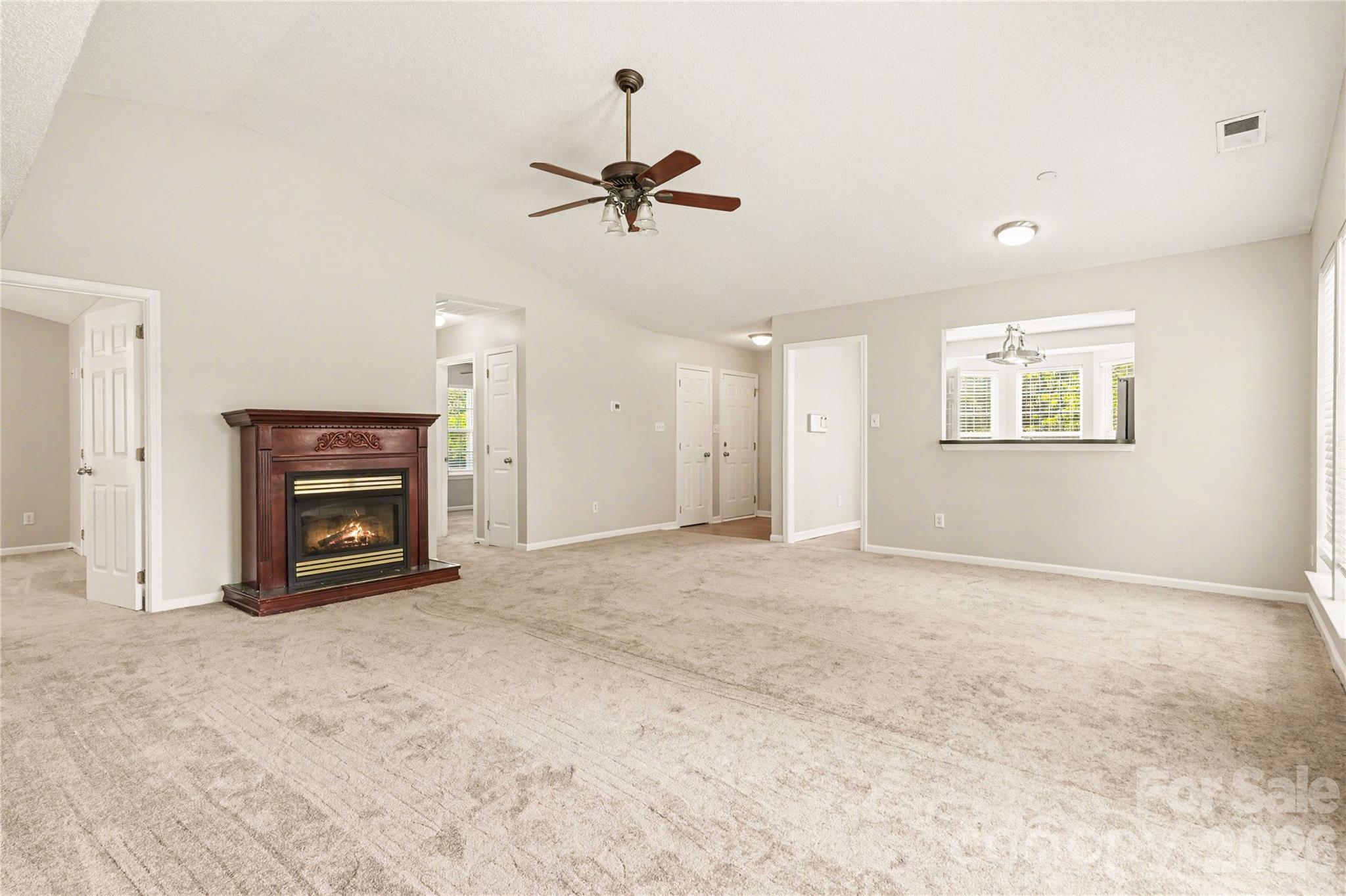 117 N Tanninger Road